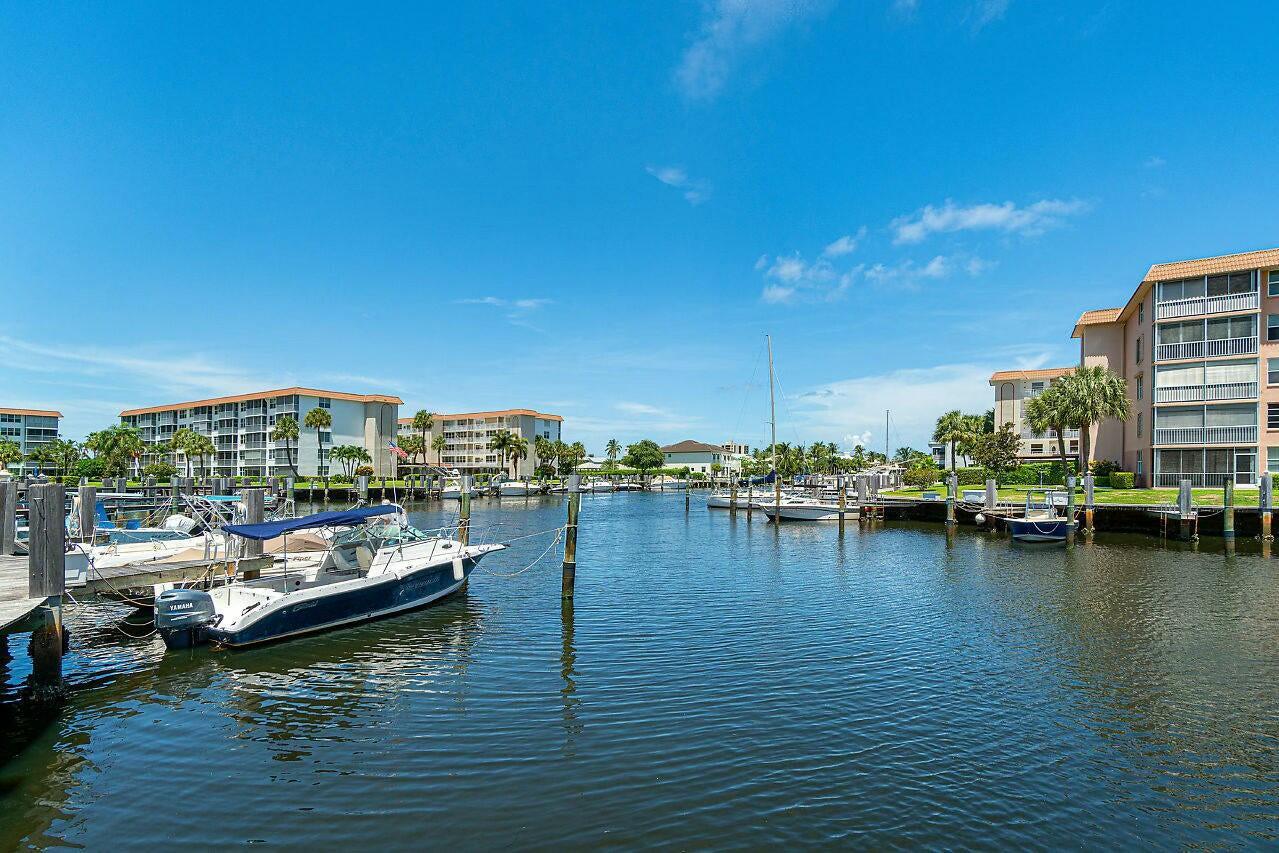 TROPIC BAY CONDO - Residential