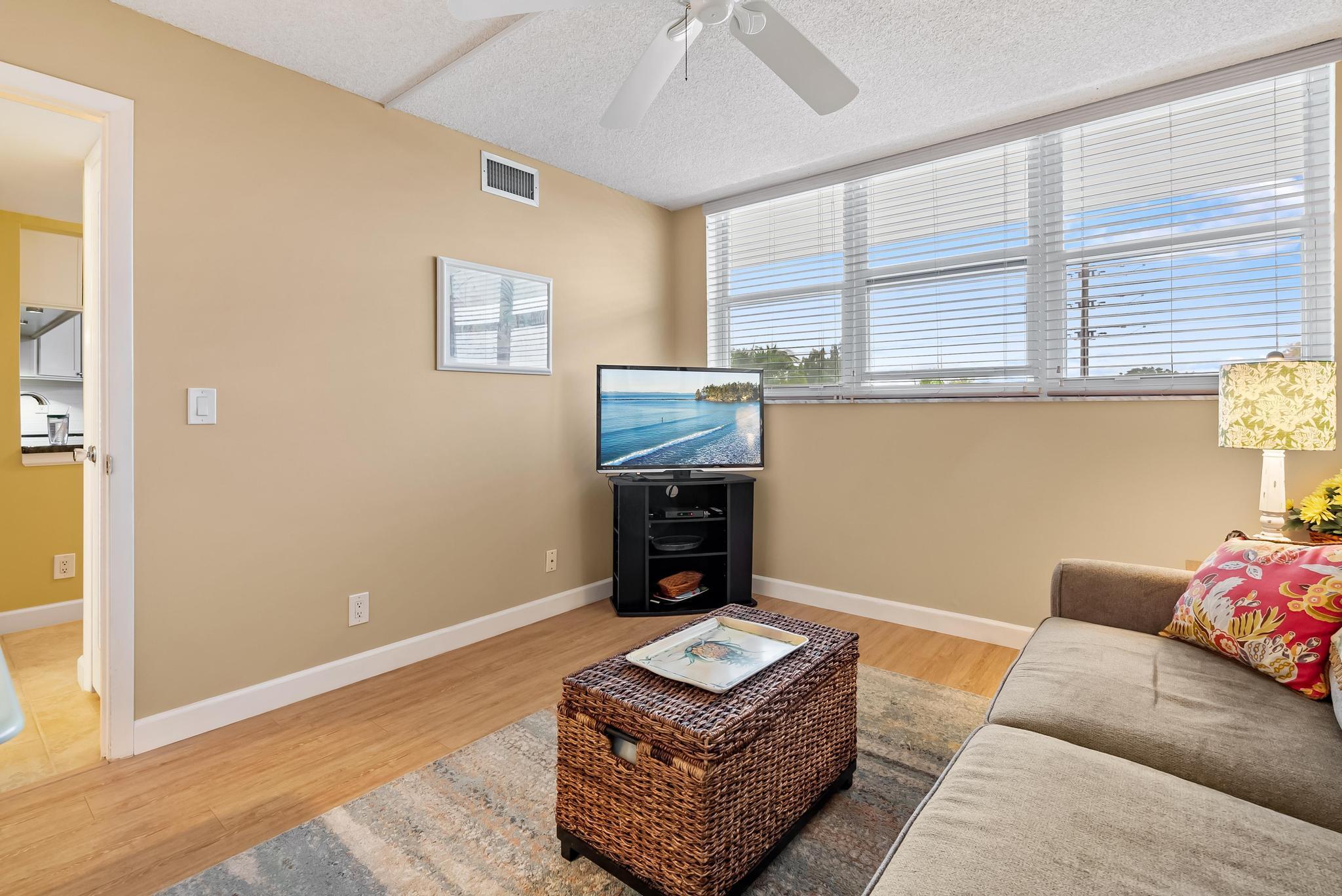 TROPIC BAY CONDO - Residential