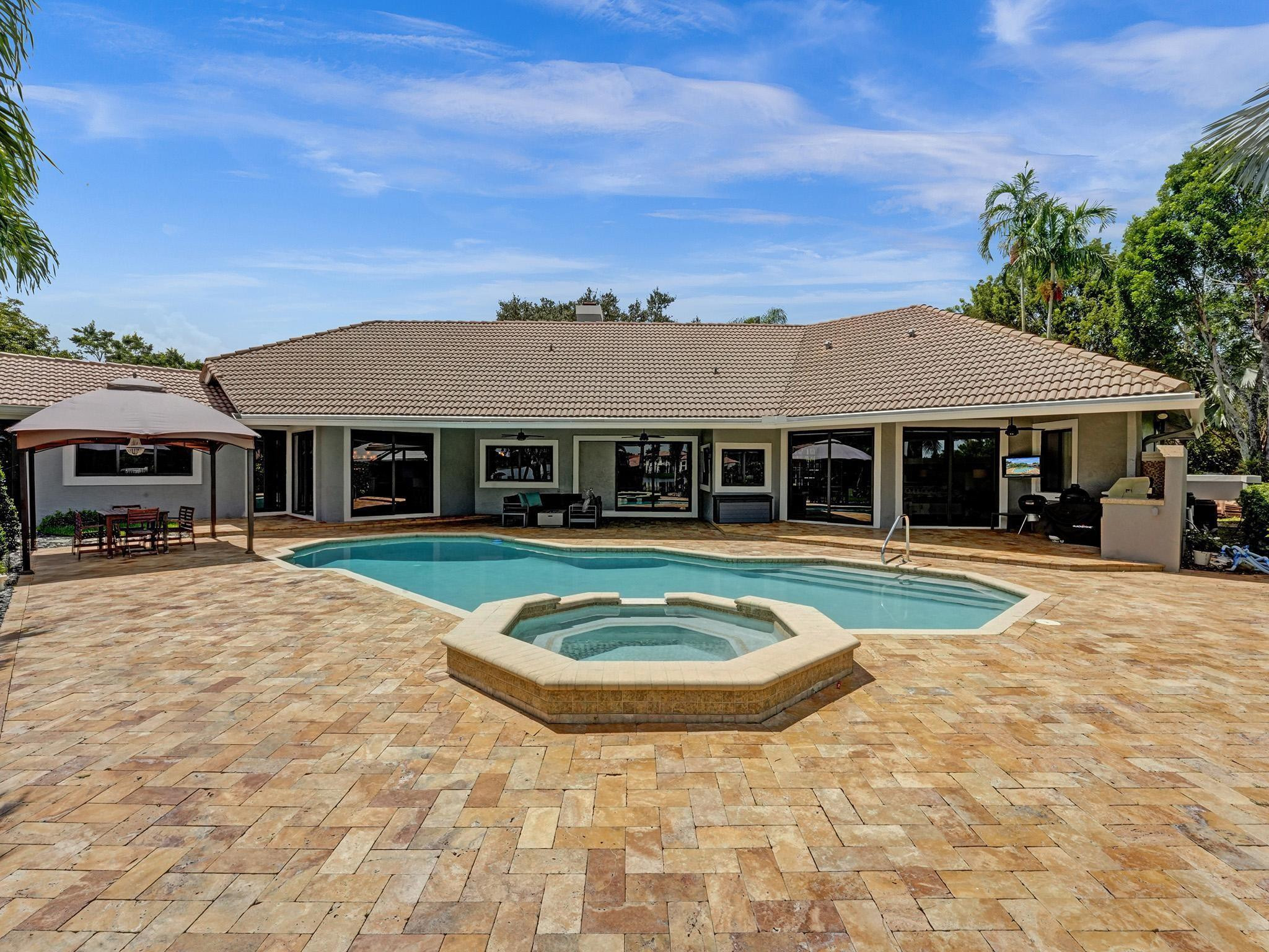 Cypresshead - Residential