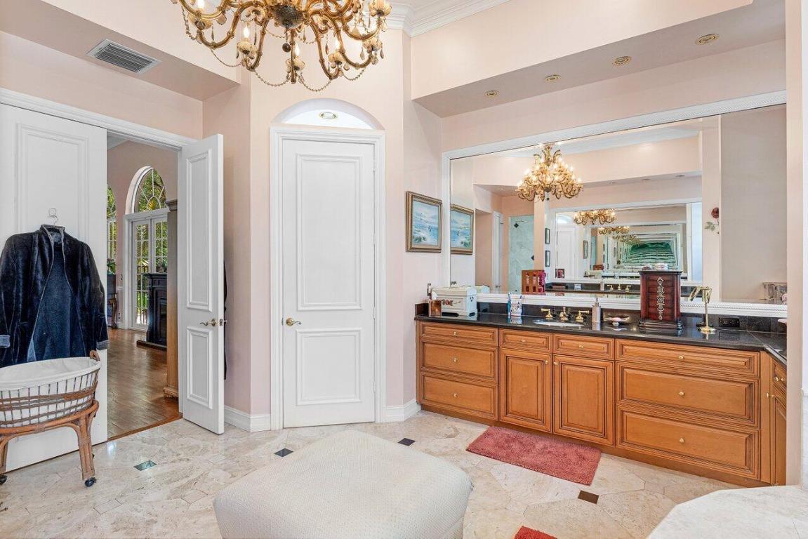 ADDISON RESERVE PARS 4 AND 5 - Residential