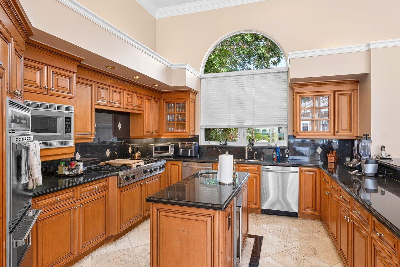 ADDISON RESERVE PARS 4 AN - Residential