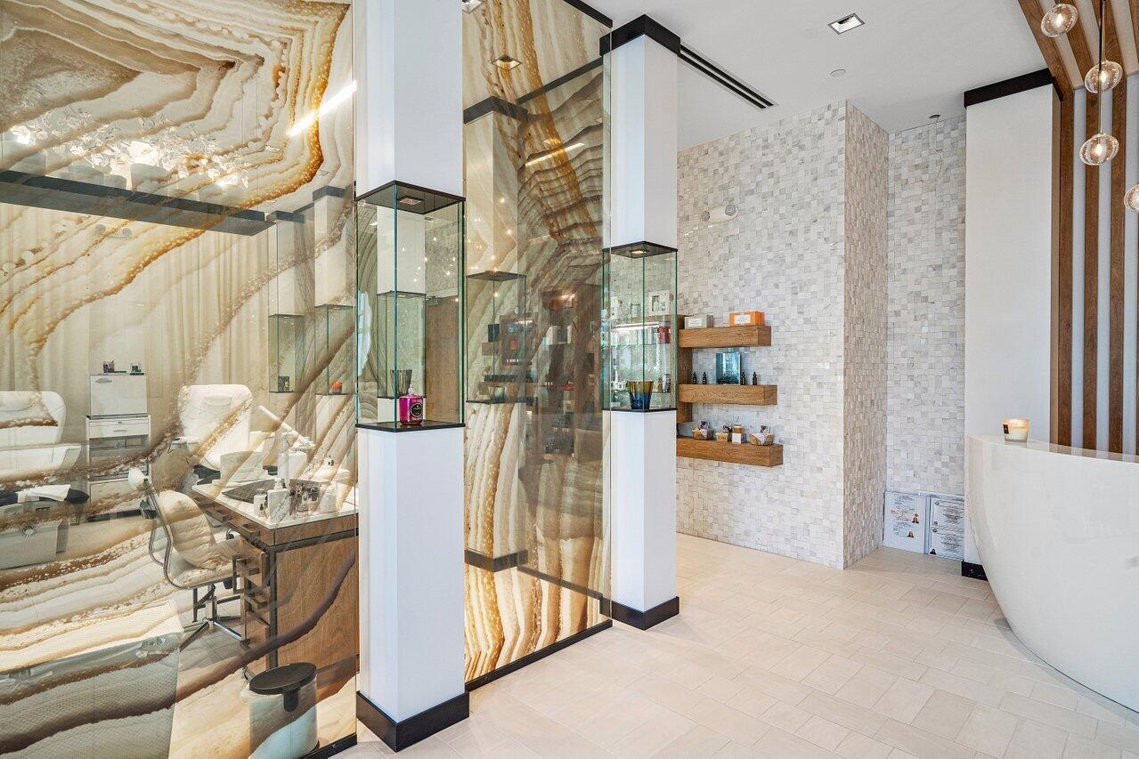 ADDISON RESERVE PARS 4 AN - Residential