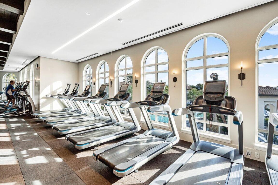 ADDISON RESERVE PARS 4 AND 5 - Residential