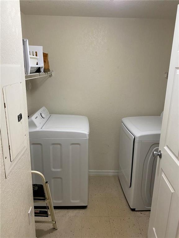 CYPRESS POINTE AT CORAL SPRINGS - Residential Lease