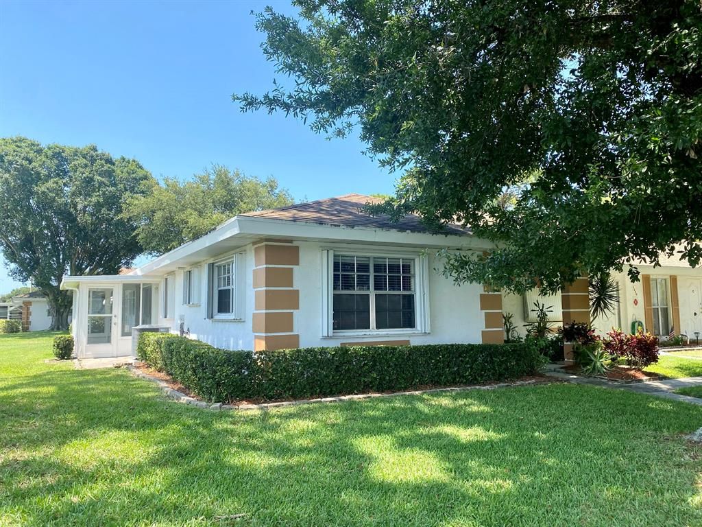 Photo of 1220 S Lakes End Drive Dr #A, Fort Pierce, FL 34982 (MLS # R10809112)