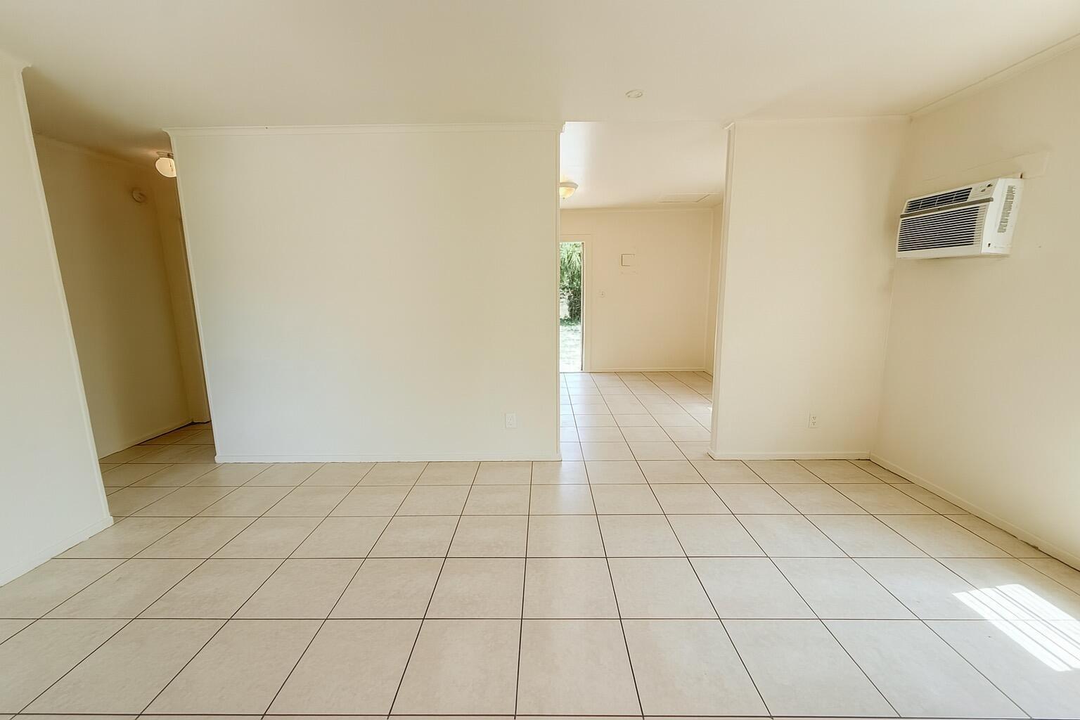 RIVIERA BEACH HEIGHTS ADD 2 - Residential Lease