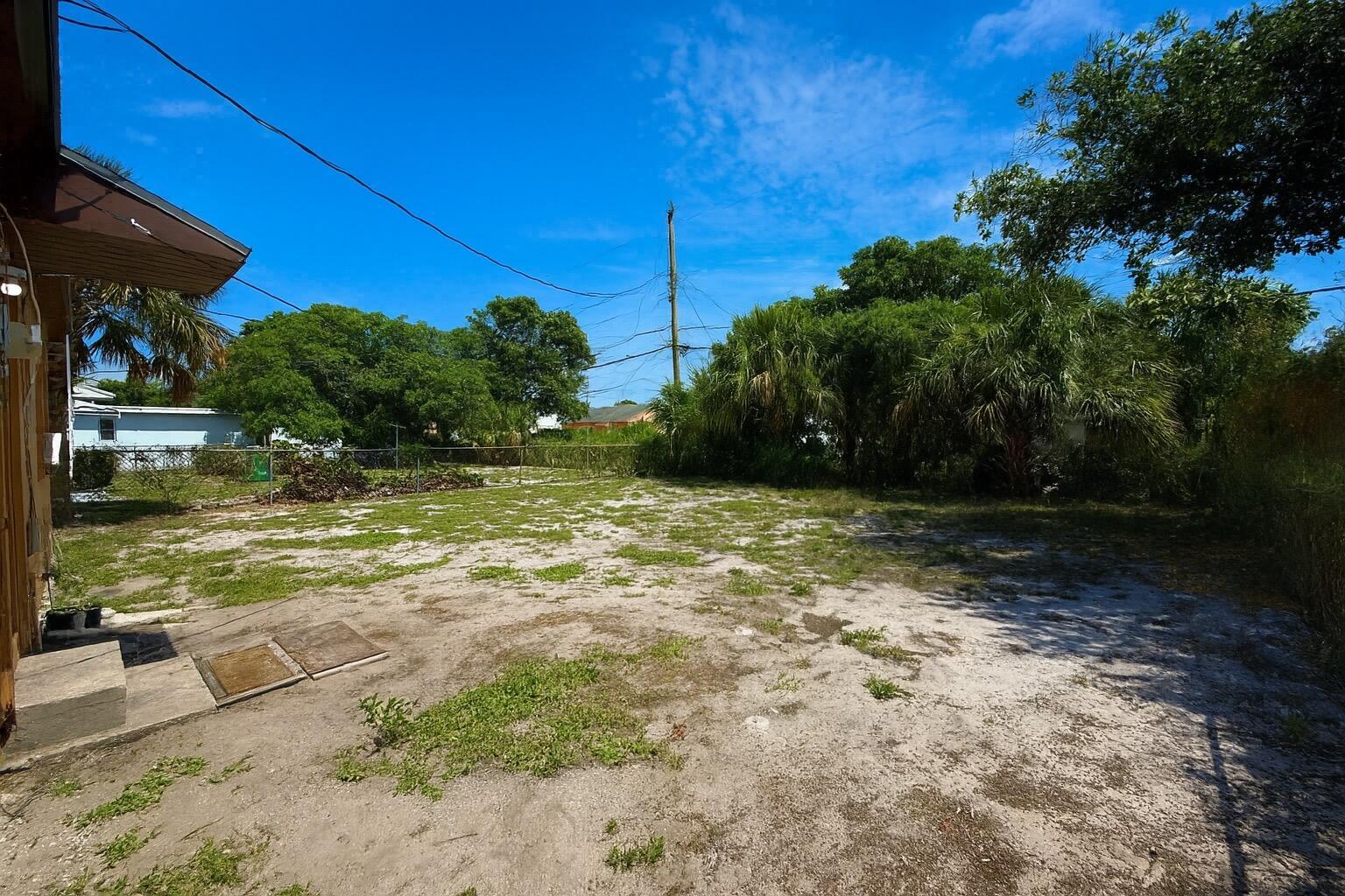 RIVIERA BEACH HEIGHTS ADD 2 - Residential Lease