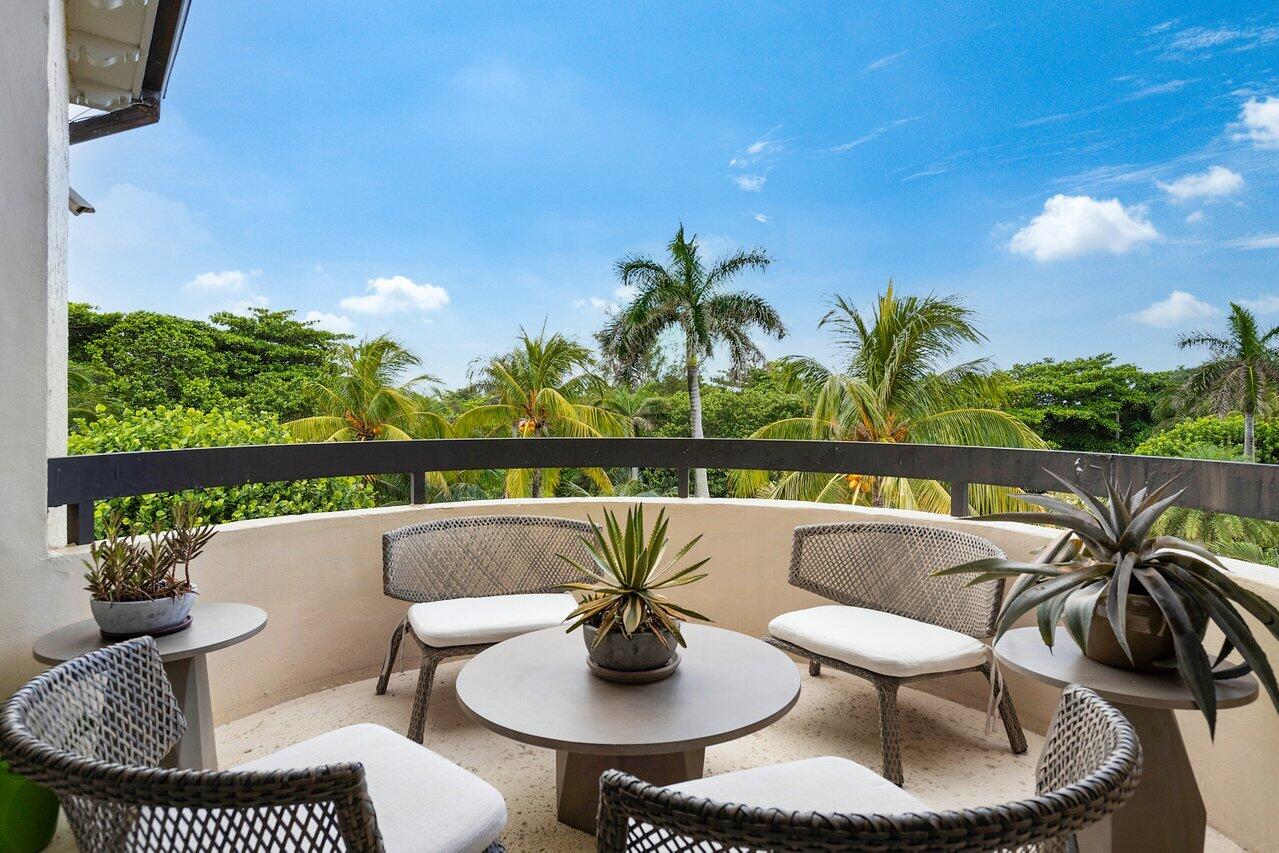 EL CORTIJO COND DECL FILE - Residential