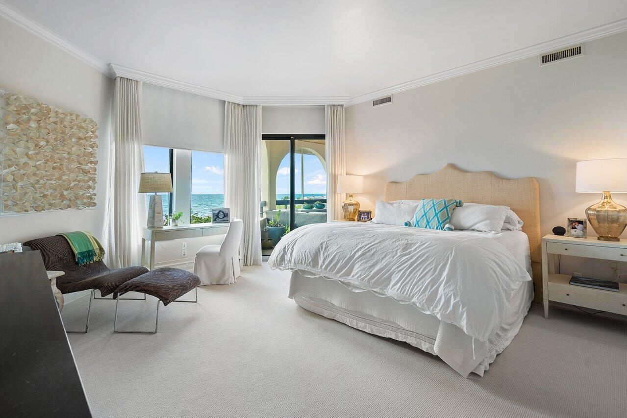 EL CORTIJO COND DECL FILE - Residential