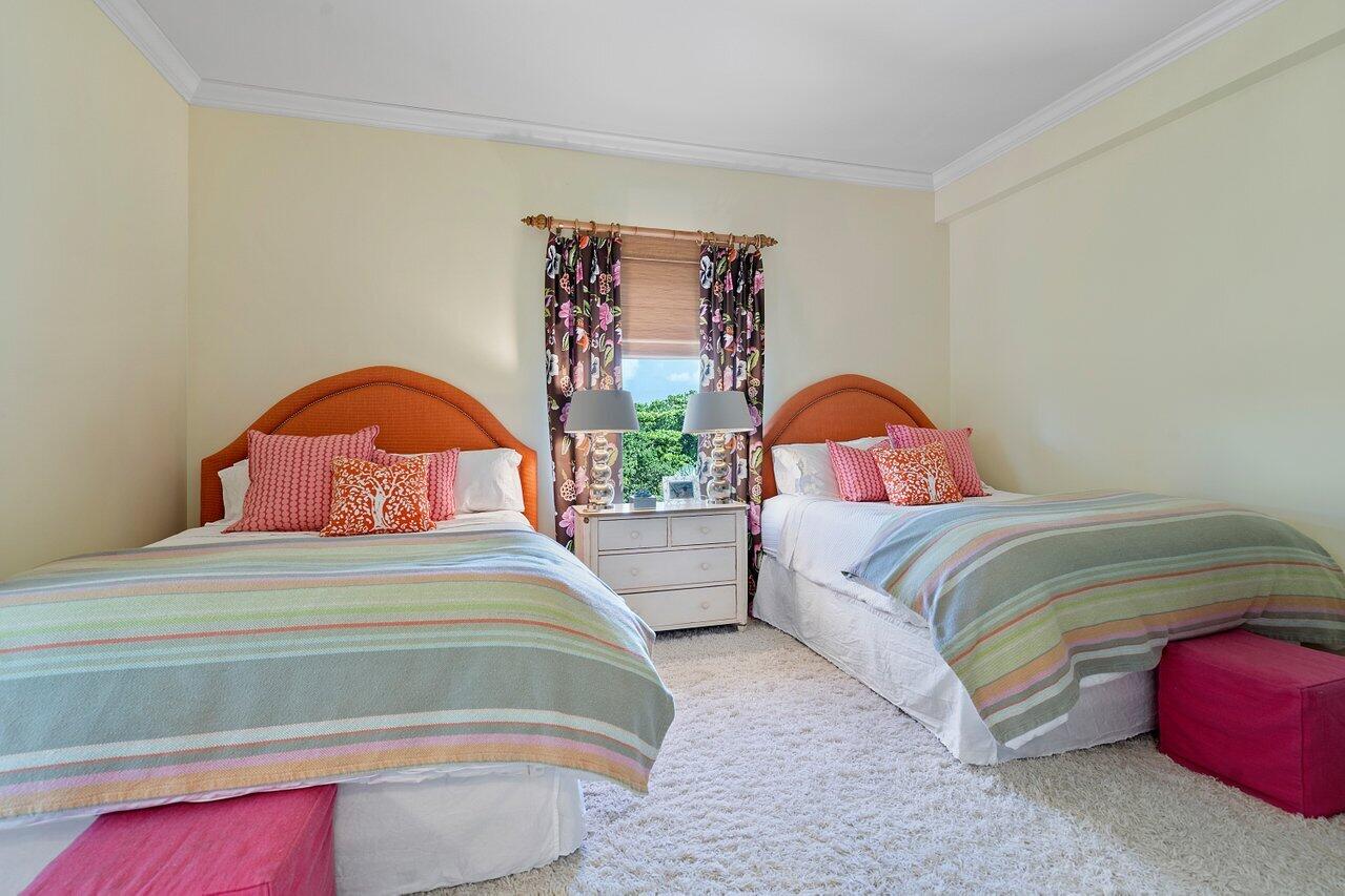 EL CORTIJO COND DECL FILE - Residential