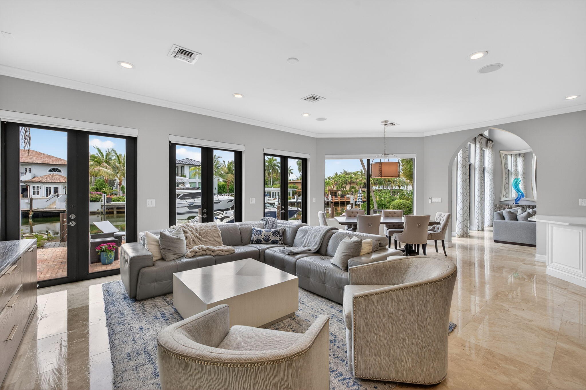 SEA ISLAND - Residential