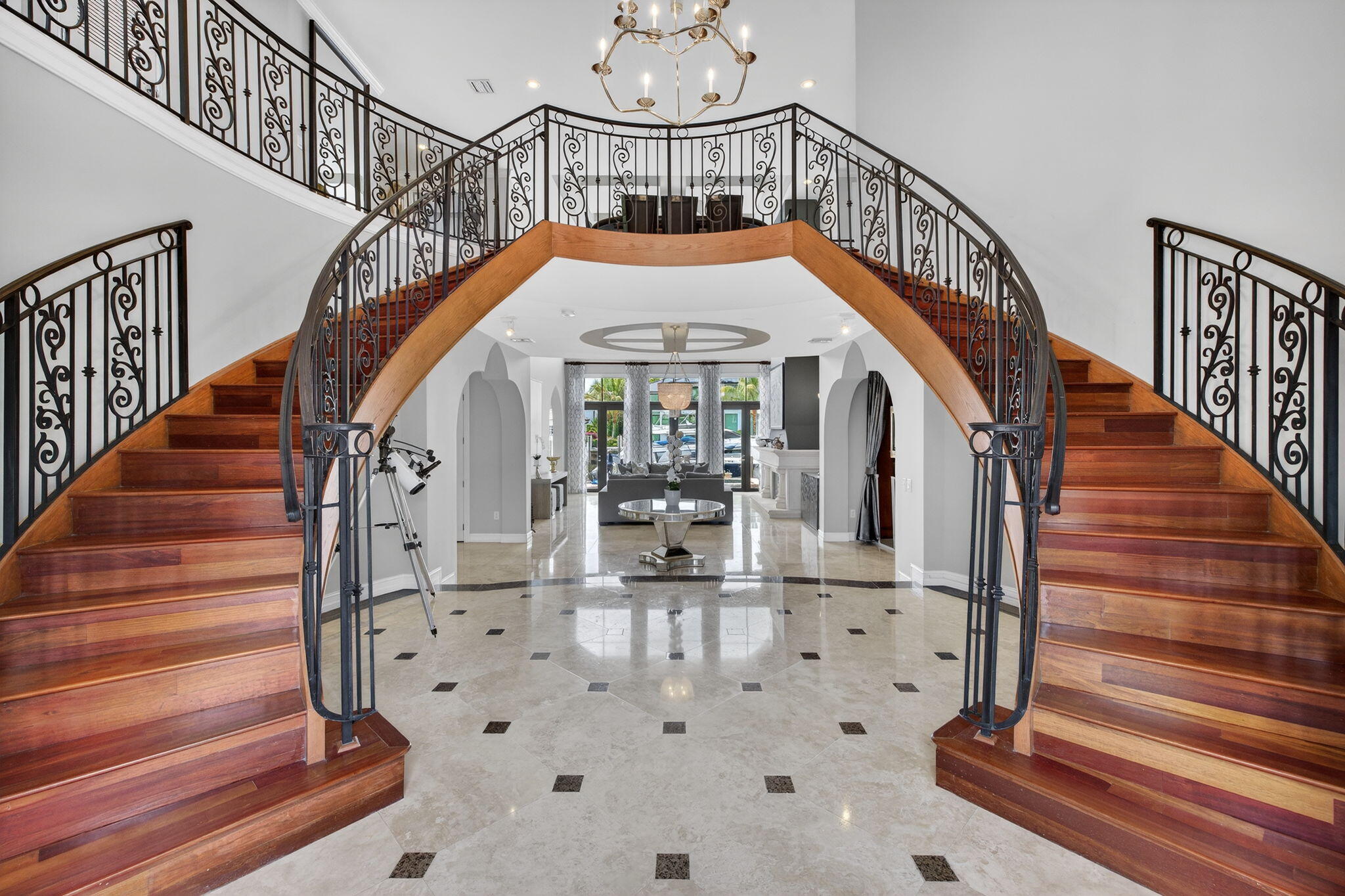 SEA ISLAND - Residential