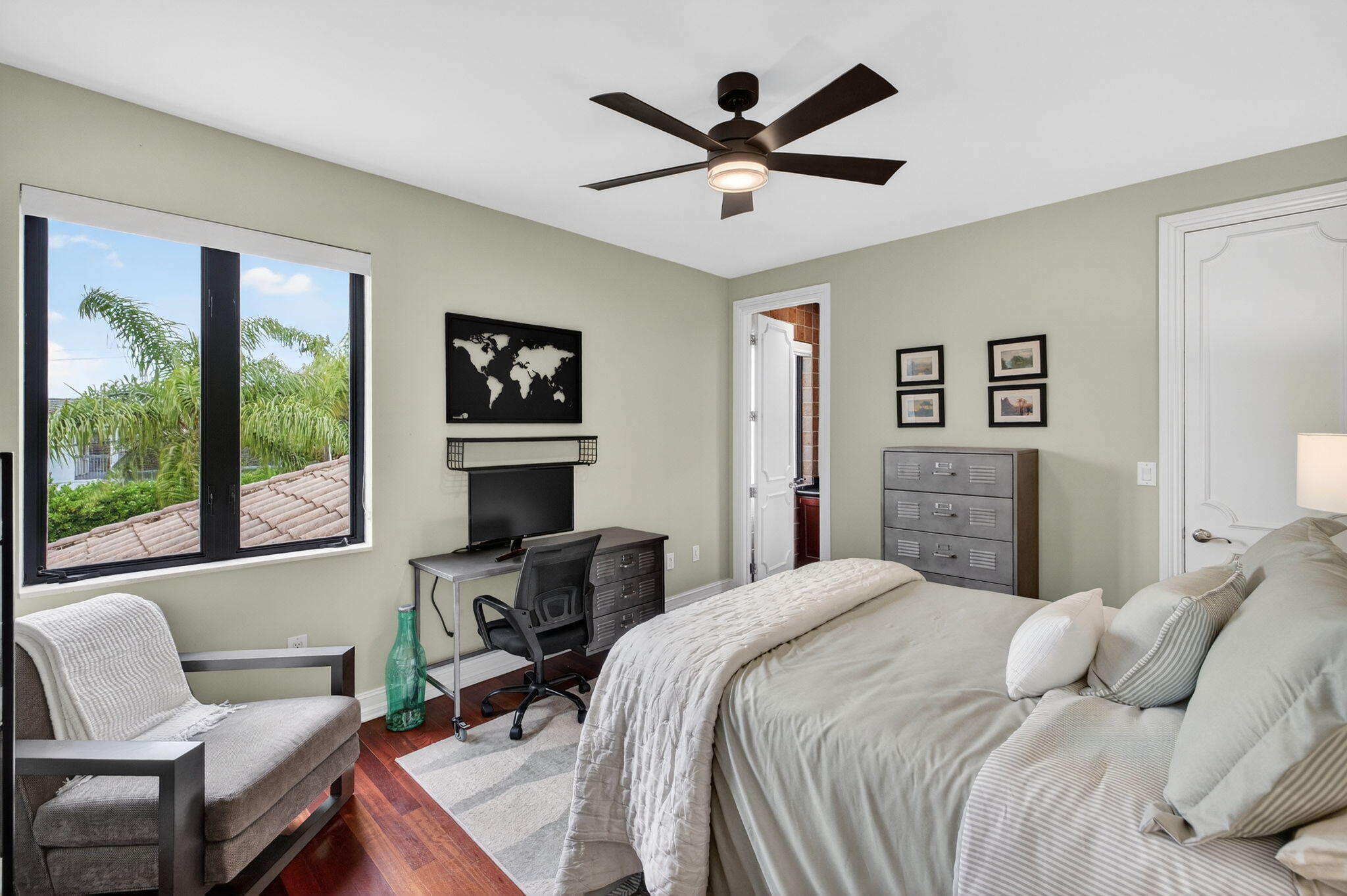 SEA ISLAND - Residential