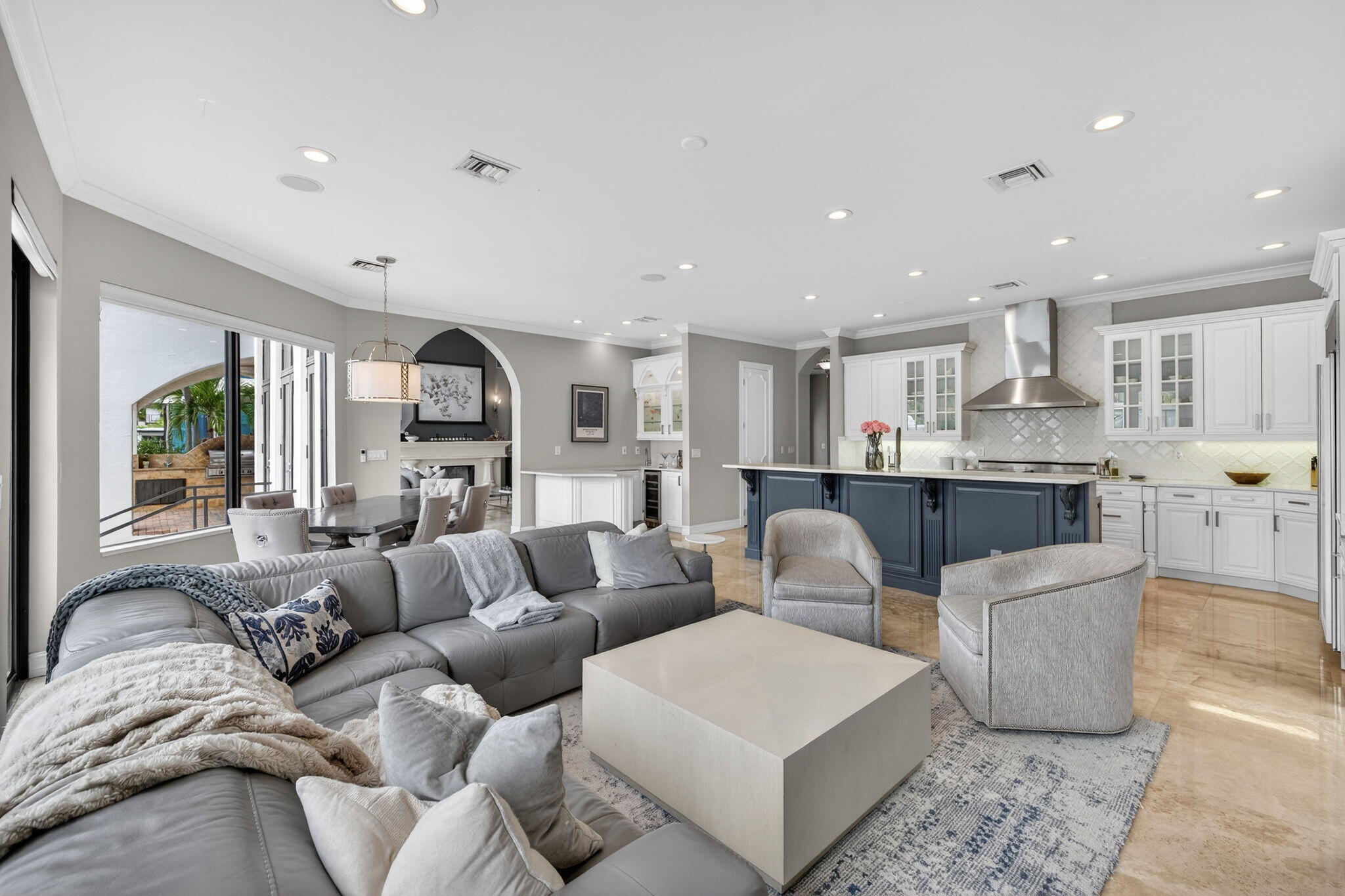 SEA ISLAND - Residential