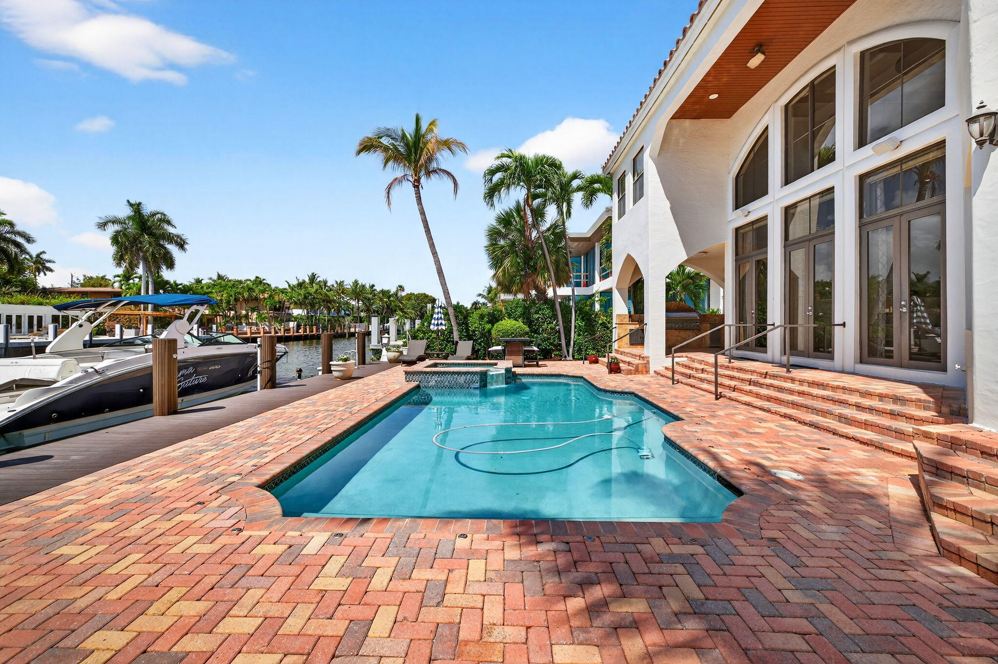 SEA ISLAND - Residential