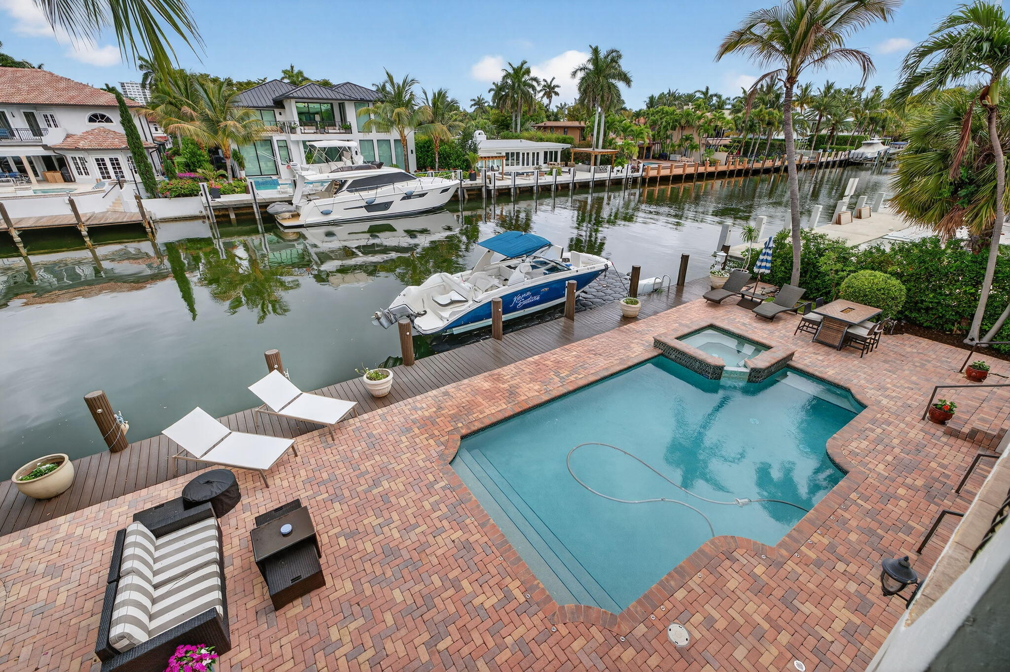 SEA ISLAND - Residential