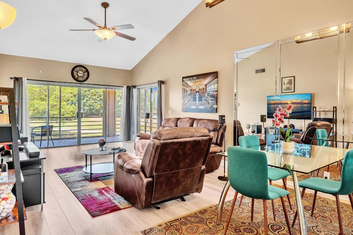 THE ATRIUM - Residential