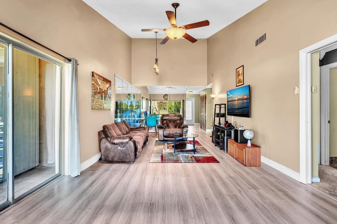 THE ATRIUM - Residential