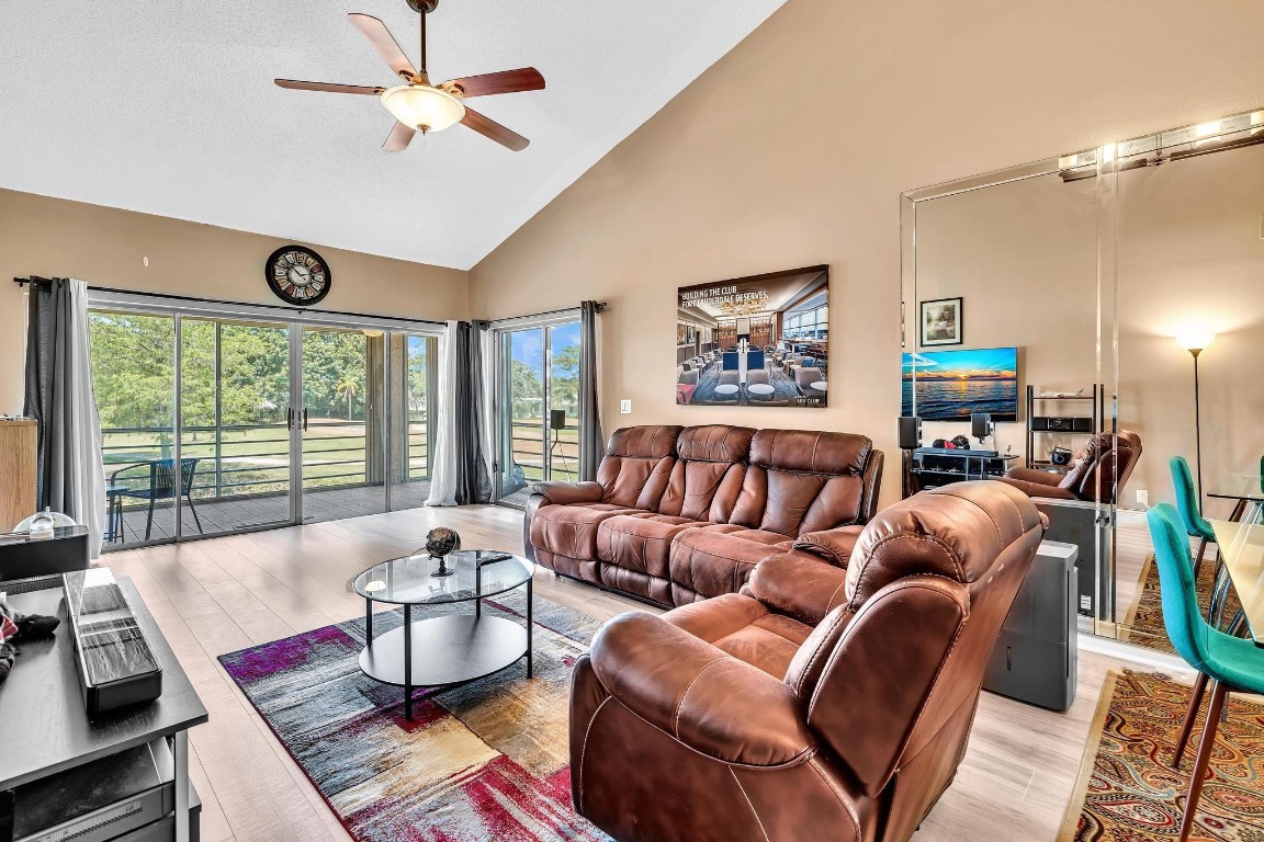 THE ATRIUM - Residential