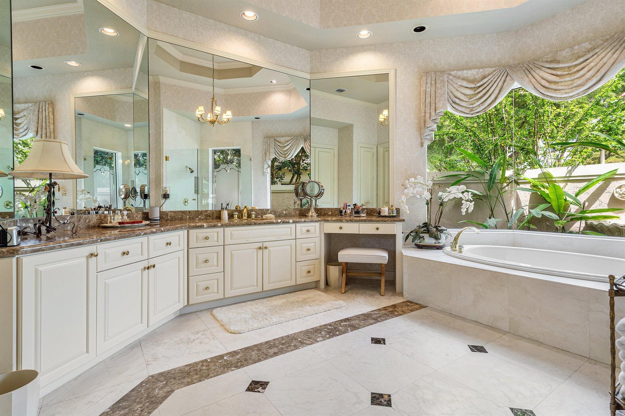 BALLENISLES - Residential