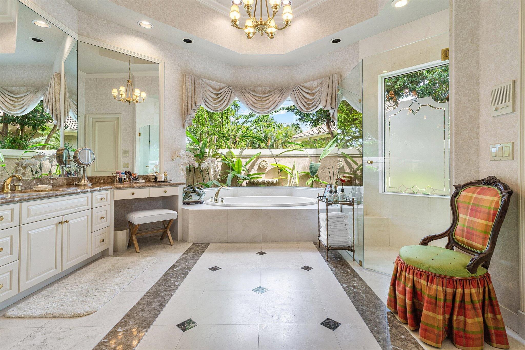 BALLENISLES - Residential