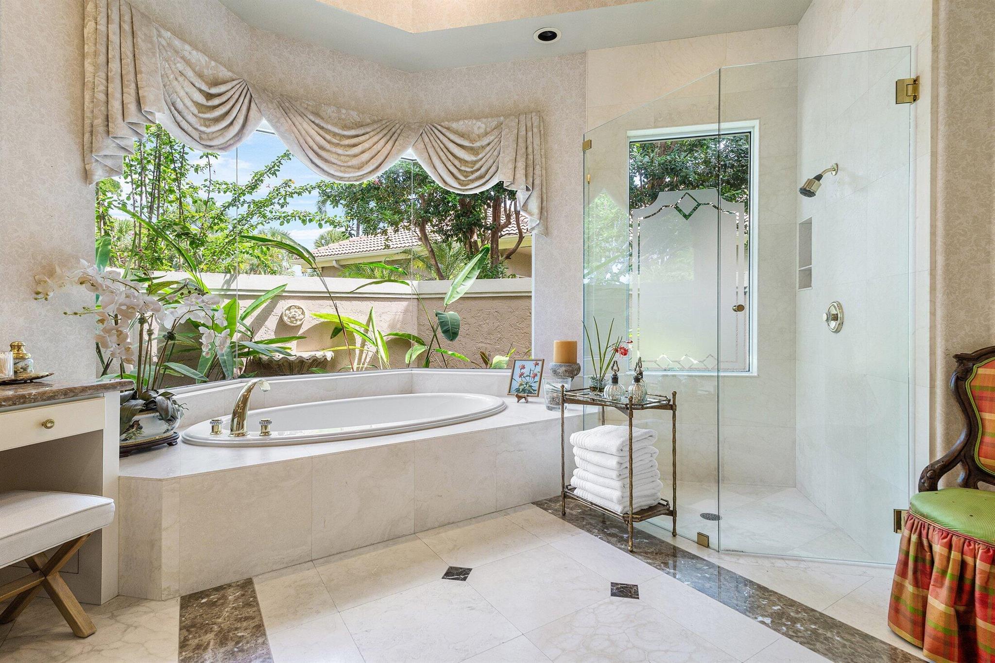 BALLENISLES - Residential