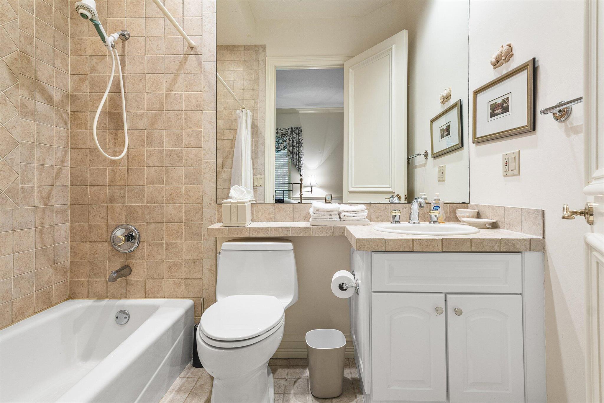 BALLENISLES - Residential