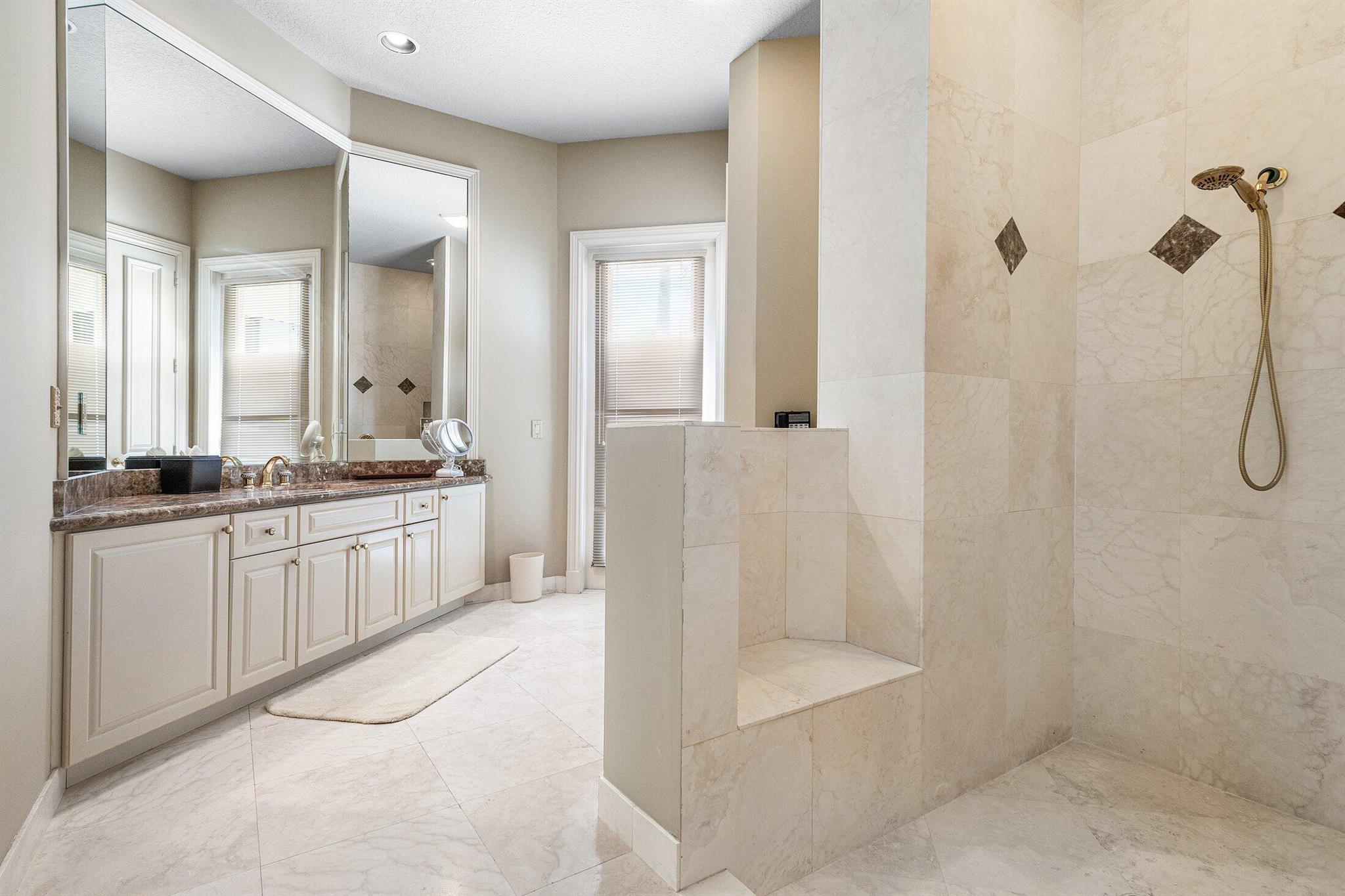 BALLENISLES - Residential