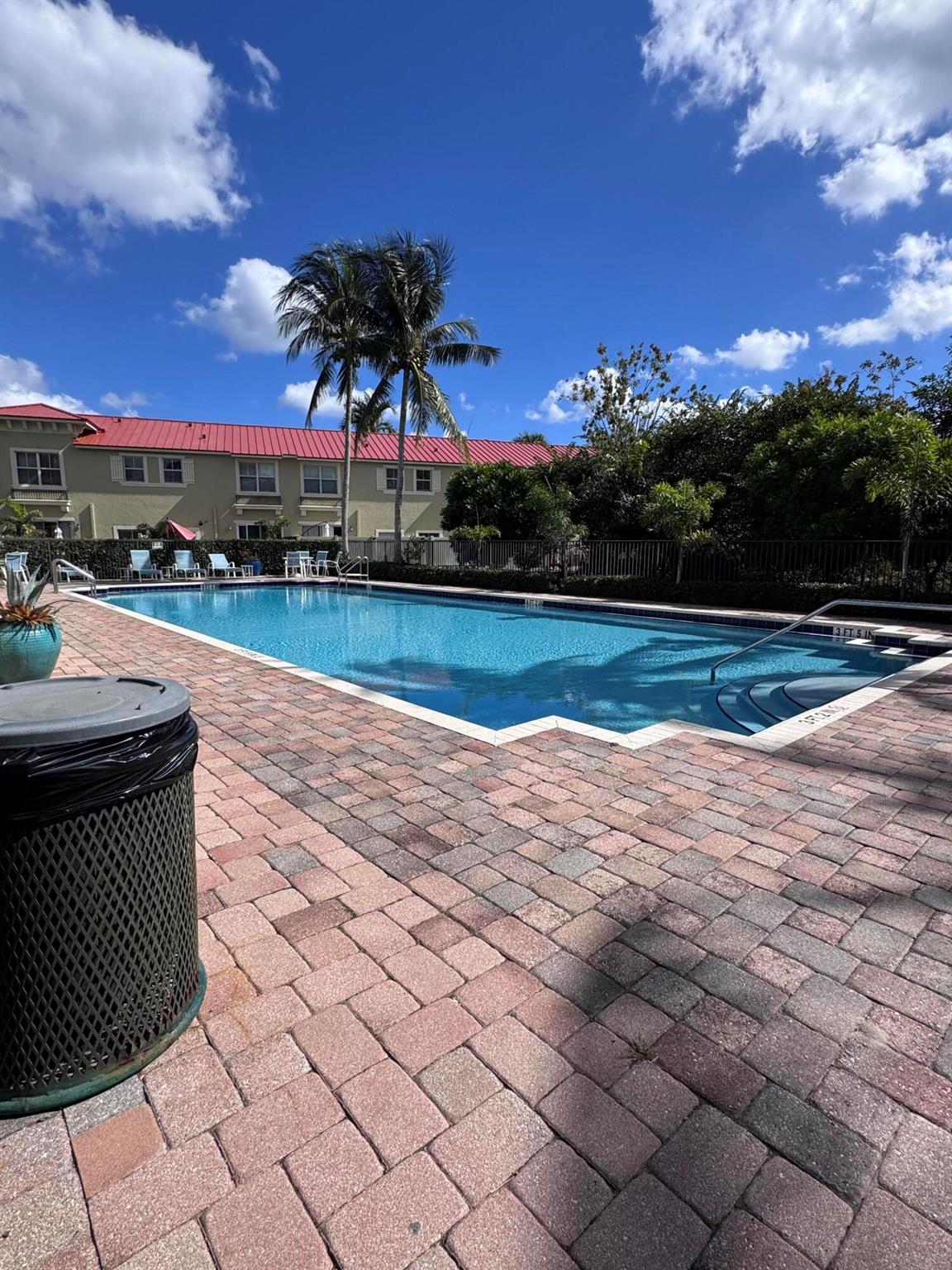 MONTEREY BAY TR C1 - Residential Lease