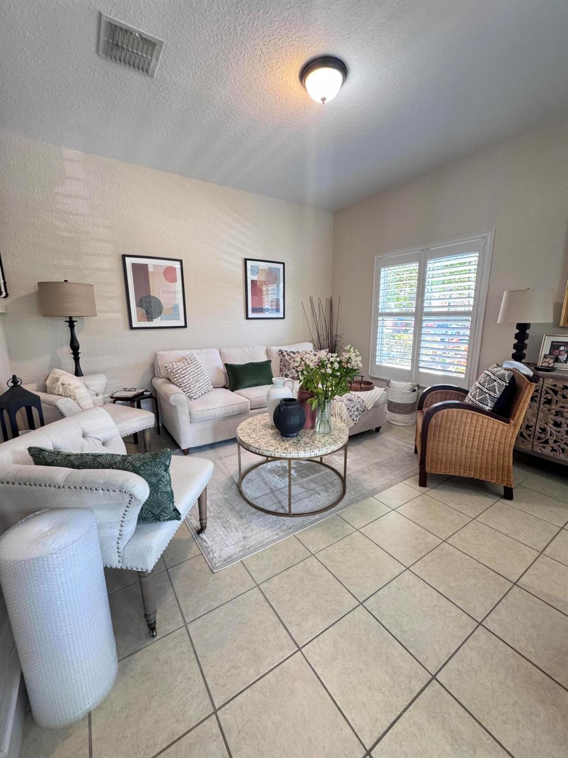 MONTEREY BAY TR C1 - Residential Lease