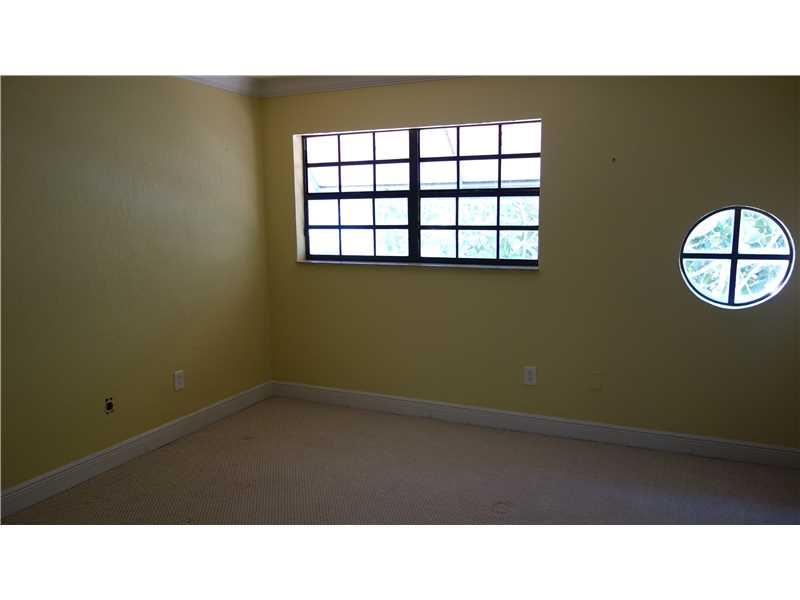 Venetian Villas Condo - Residential