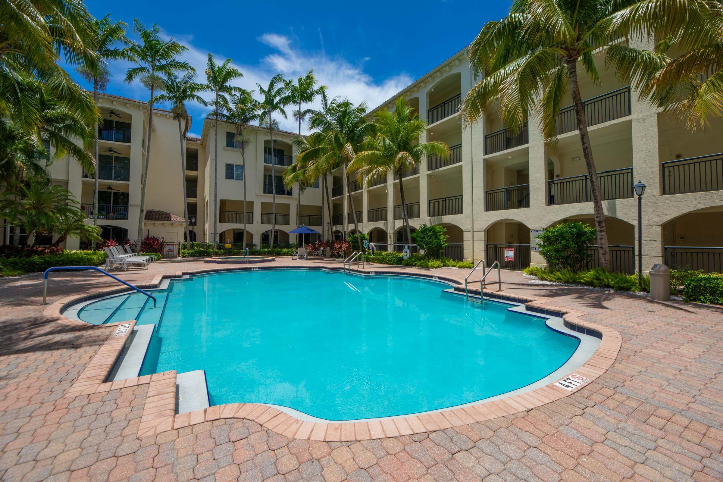 SAN RAPHAEL CONDO - Residential