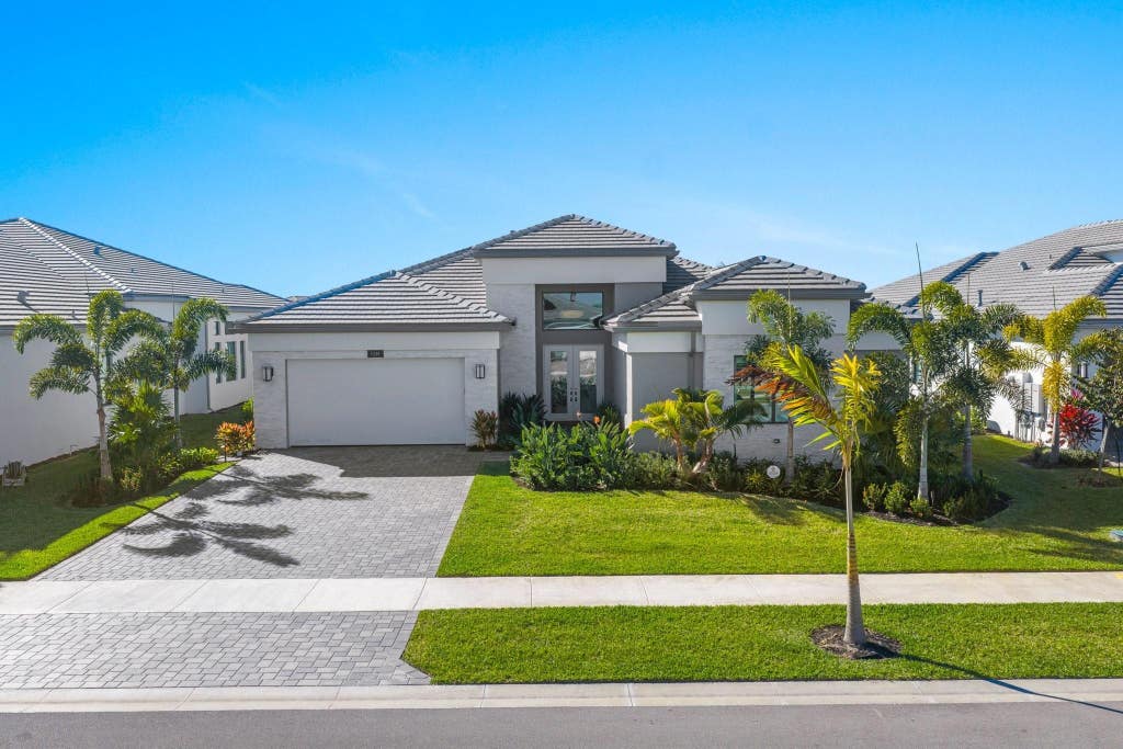 Photo of 11349 Cherry Canyon Court, Boynton Beach, FL 33473 (MLS # B26044124)