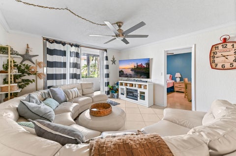 Featured picture for the property R11119204