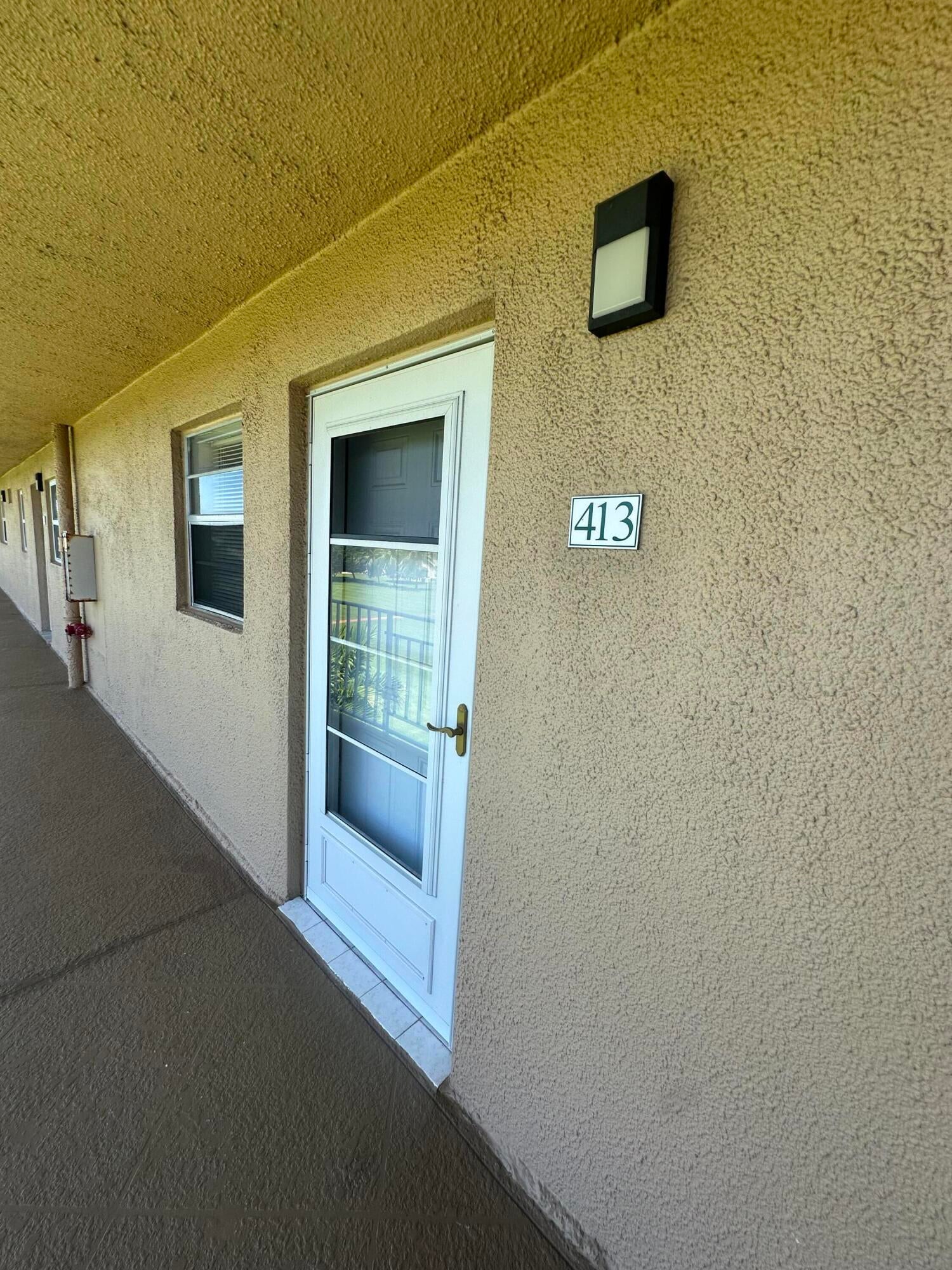 View photos, virtual tours, details... 2600 NE 1st Lane 413