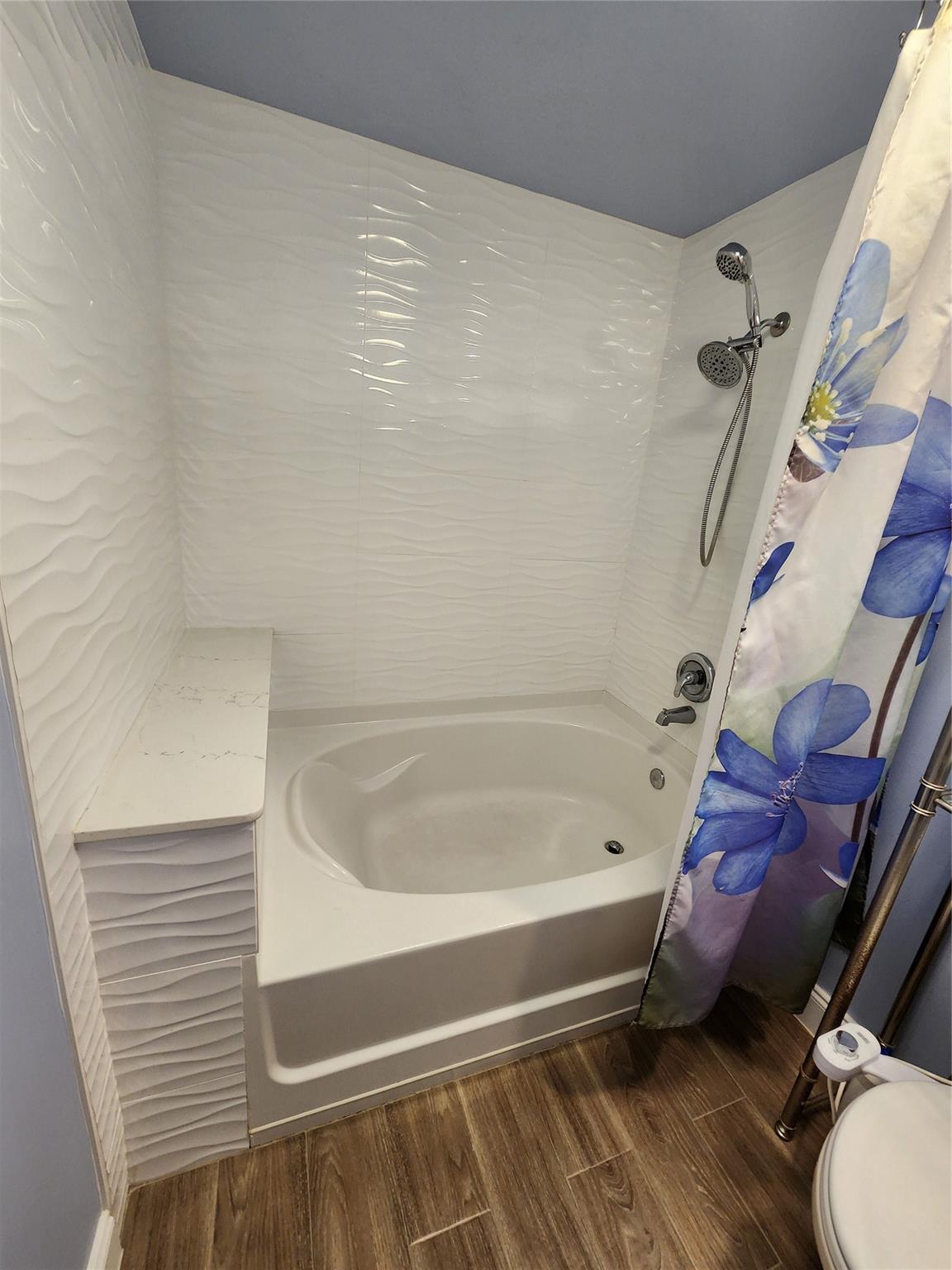 CHATHAM TOWNE - Residential