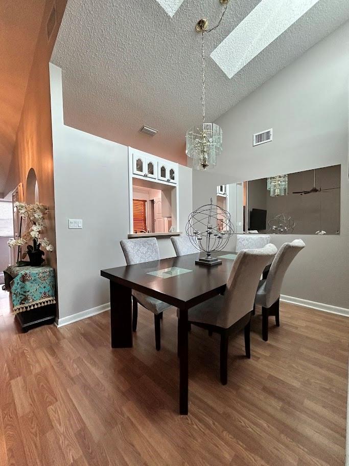 CHATHAM TOWNE - Residential