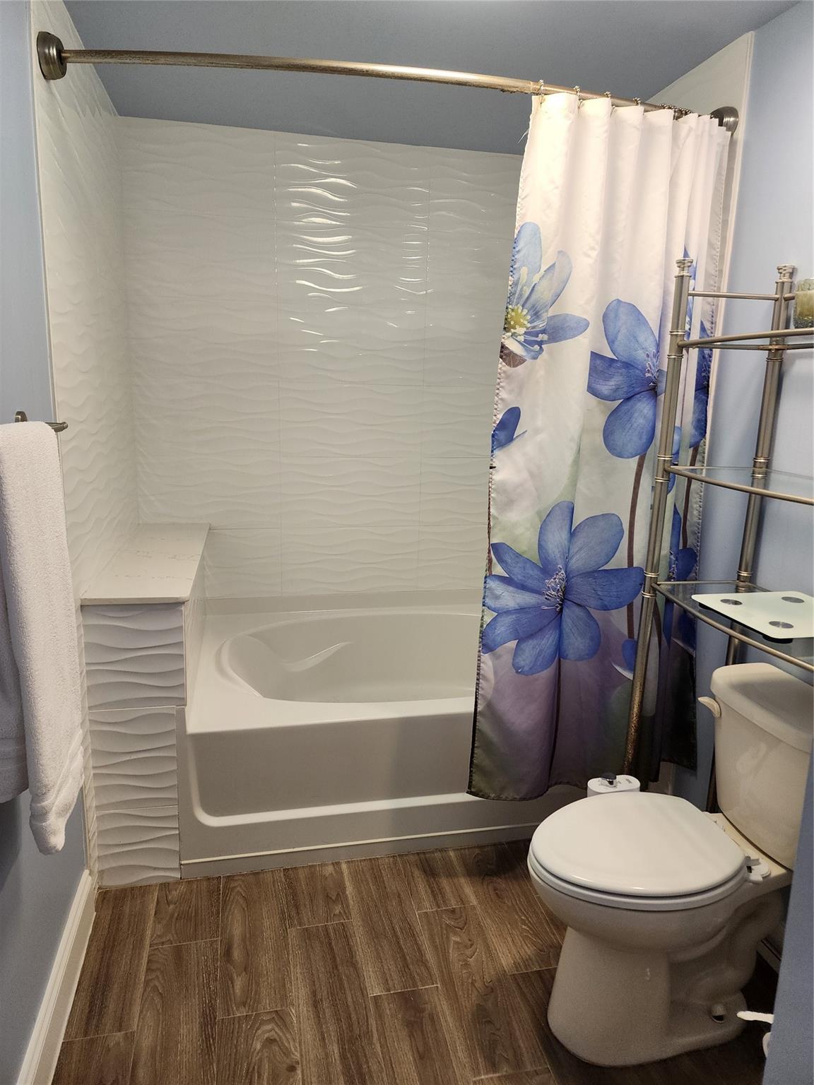 CHATHAM TOWNE - Residential