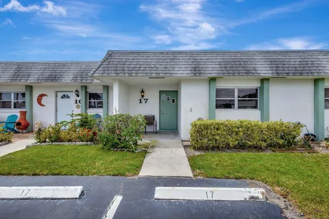 2638 Gately Drive E Unit 17, West Palm Beach, FL MLS: R11085368