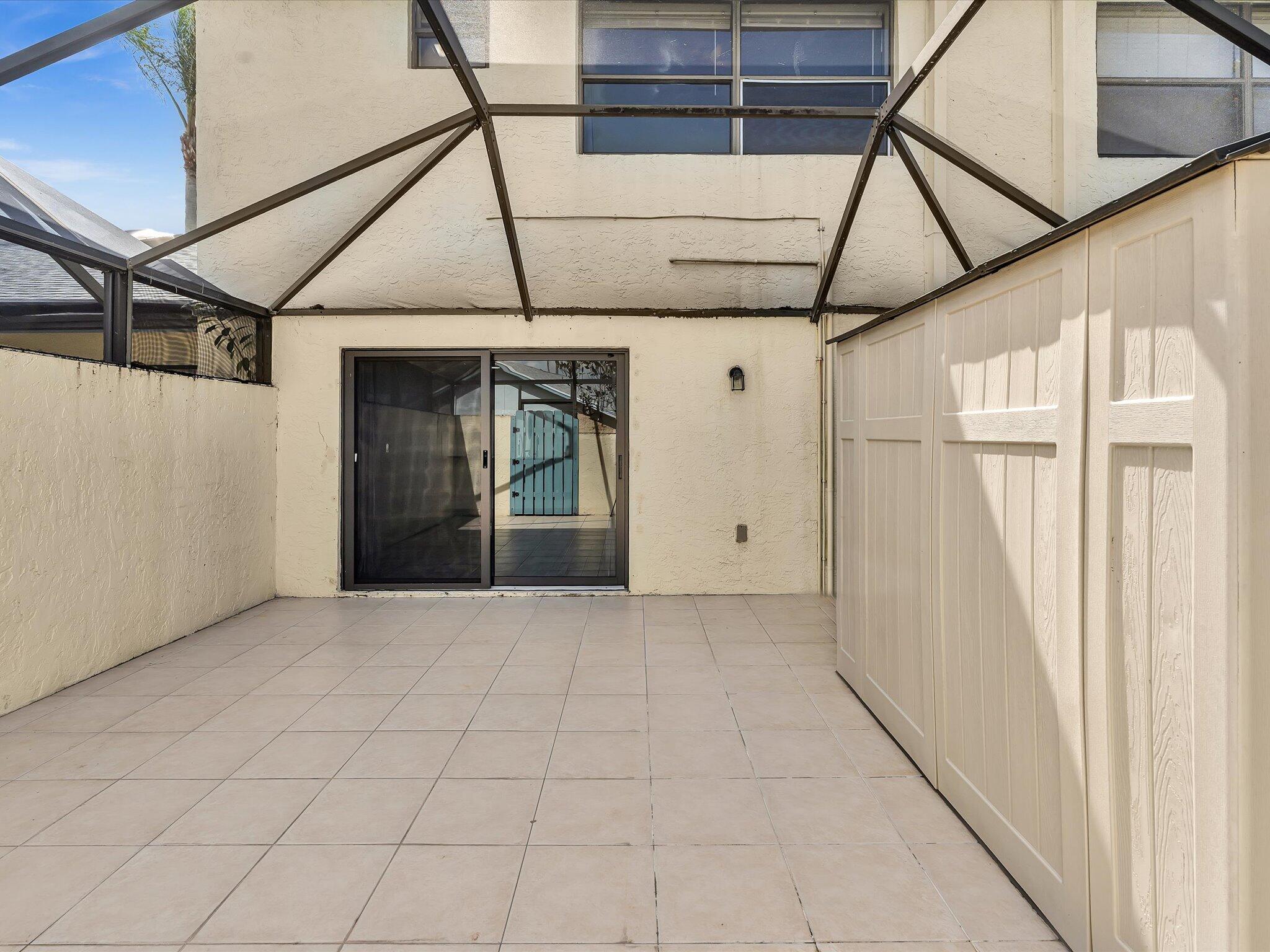 SANDALFOOT COVE SEC 12 - Residential Lease