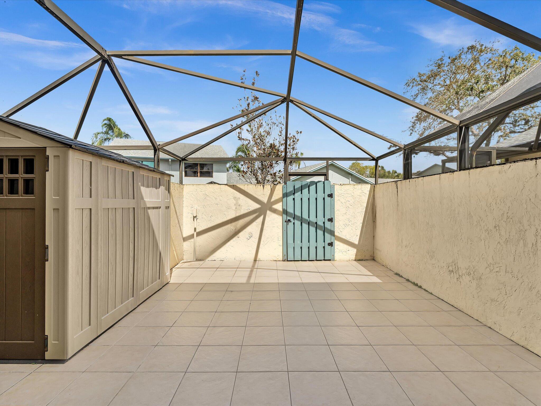 SANDALFOOT COVE SEC 12 - Residential Lease