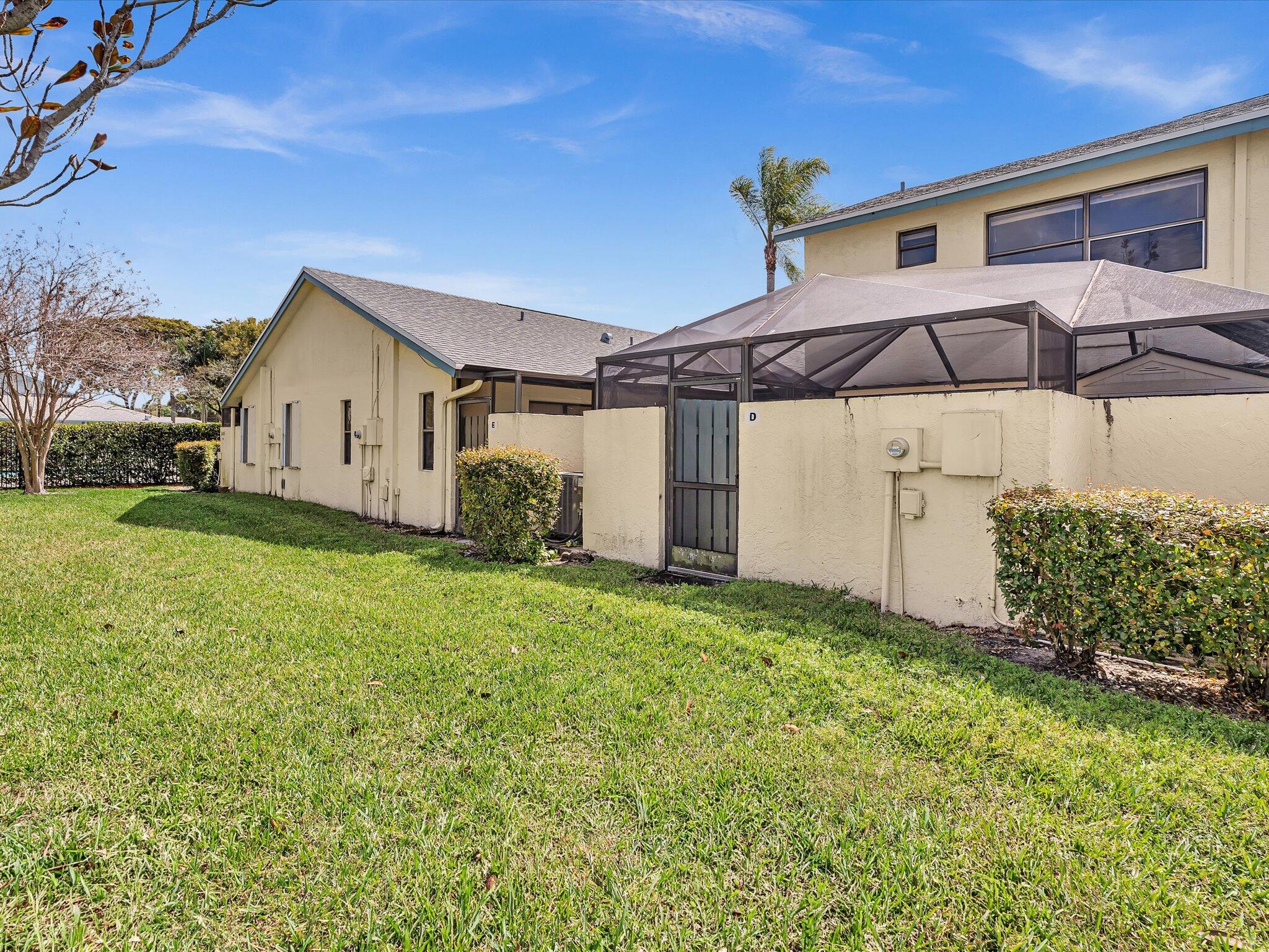 SANDALFOOT COVE SEC 12 - Residential Lease