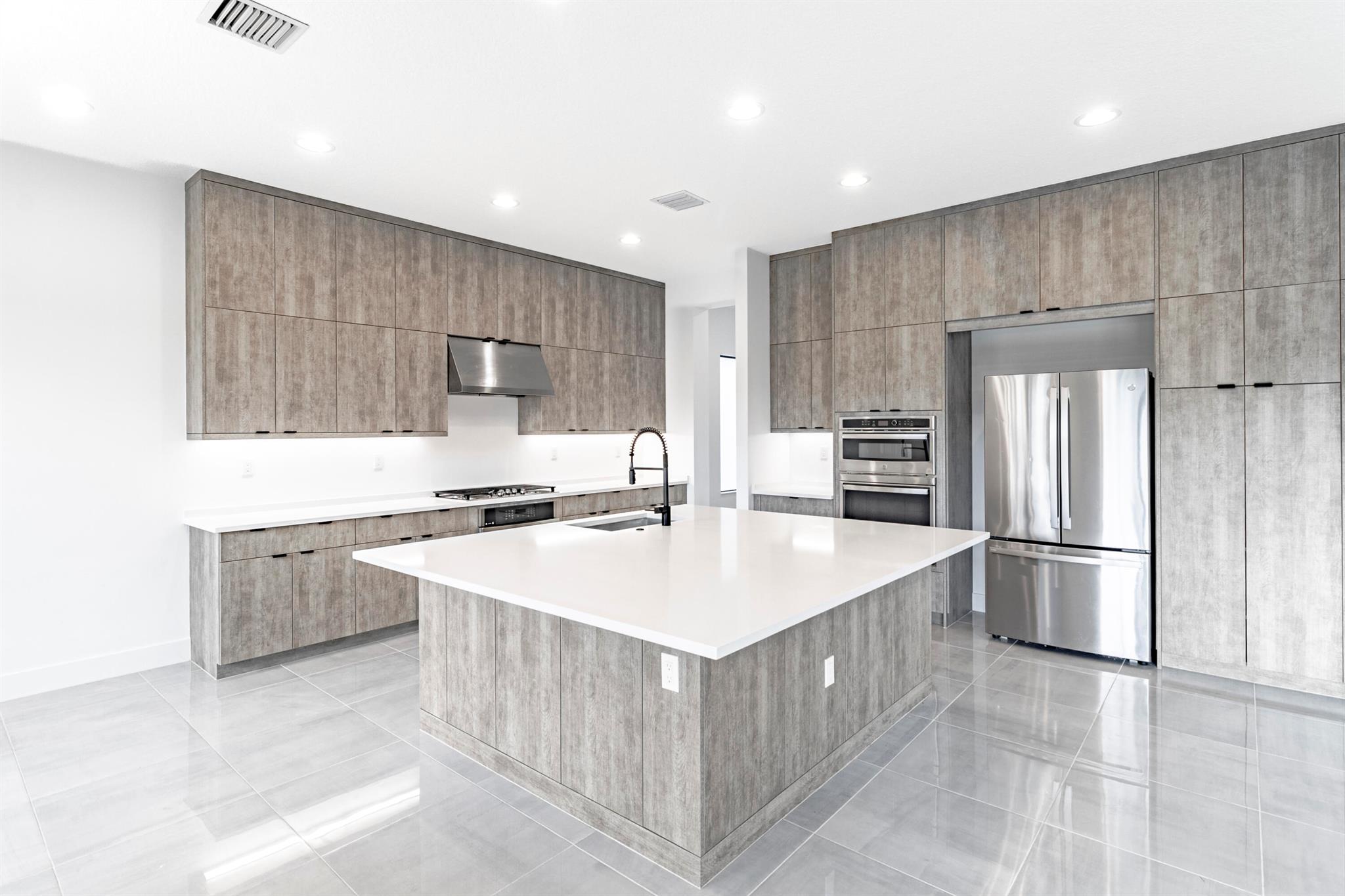 BOCA RATON GOLF COURSE PU - Residential