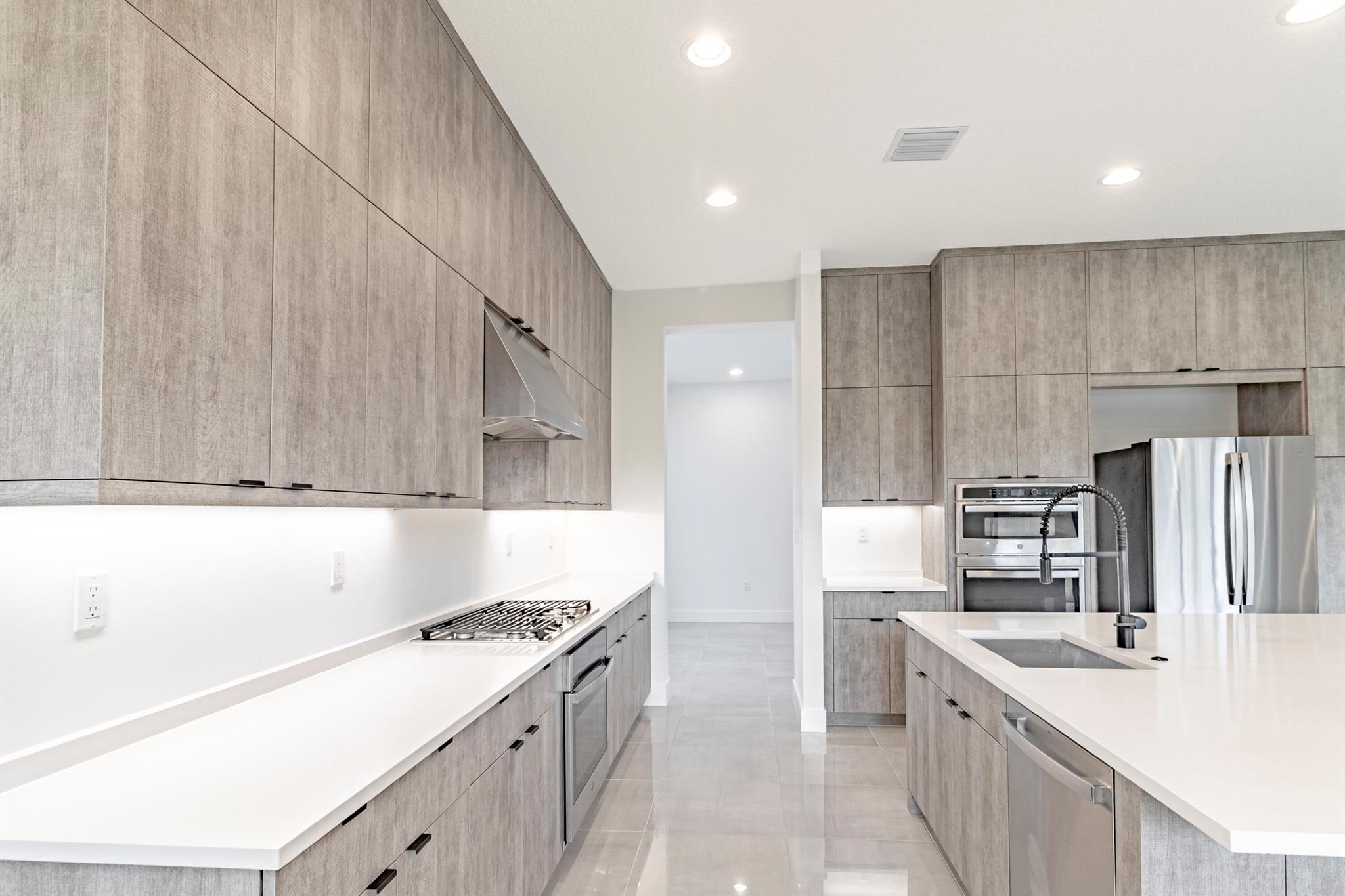 BOCA RATON GOLF COURSE PU - Residential