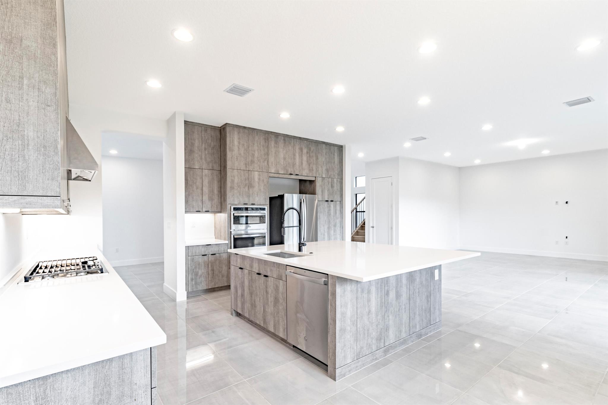 BOCA RATON GOLF COURSE PU - Residential