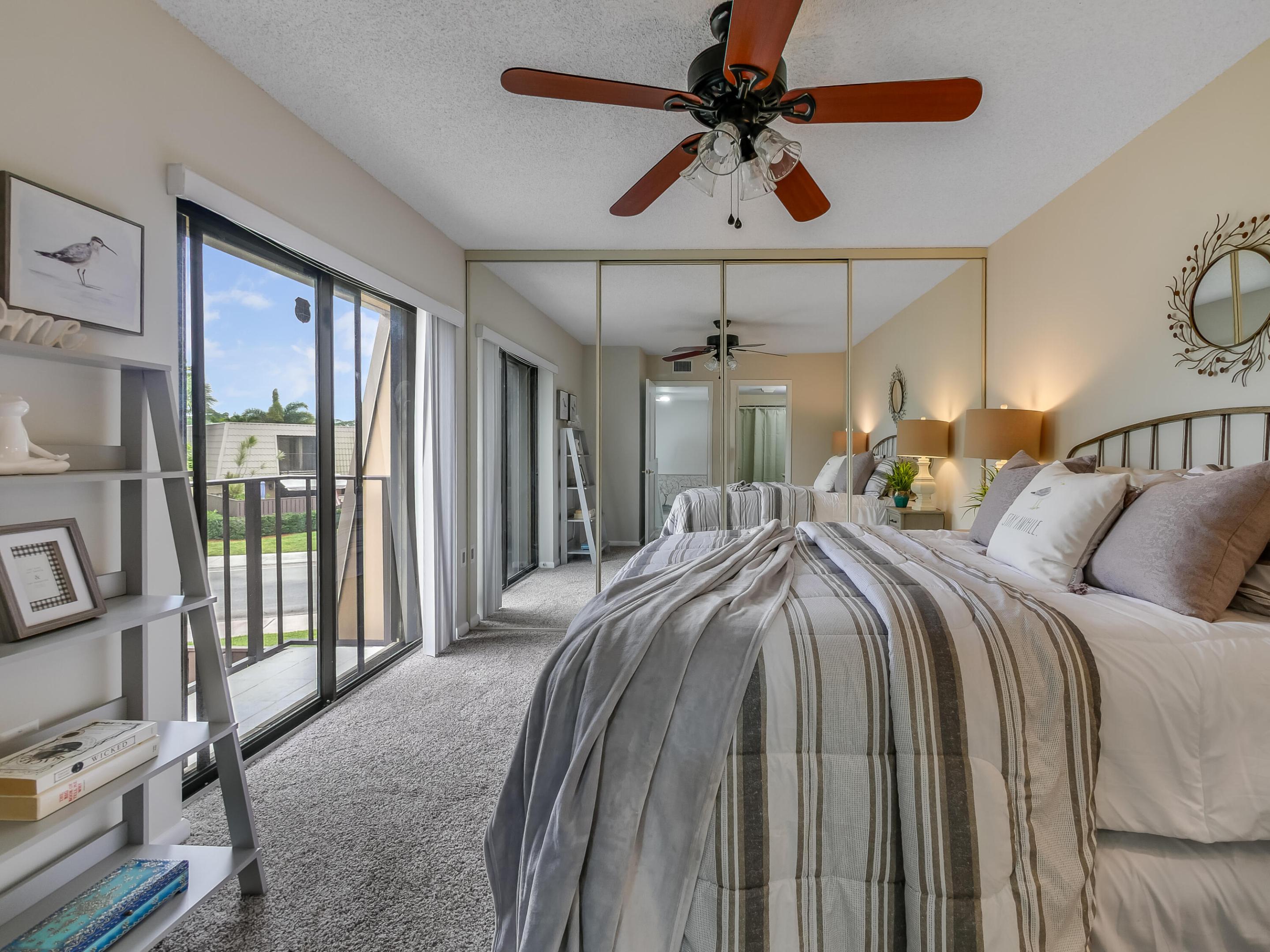 VILLAGE OF SANDALWOOD LAKES SOUTH - Residential