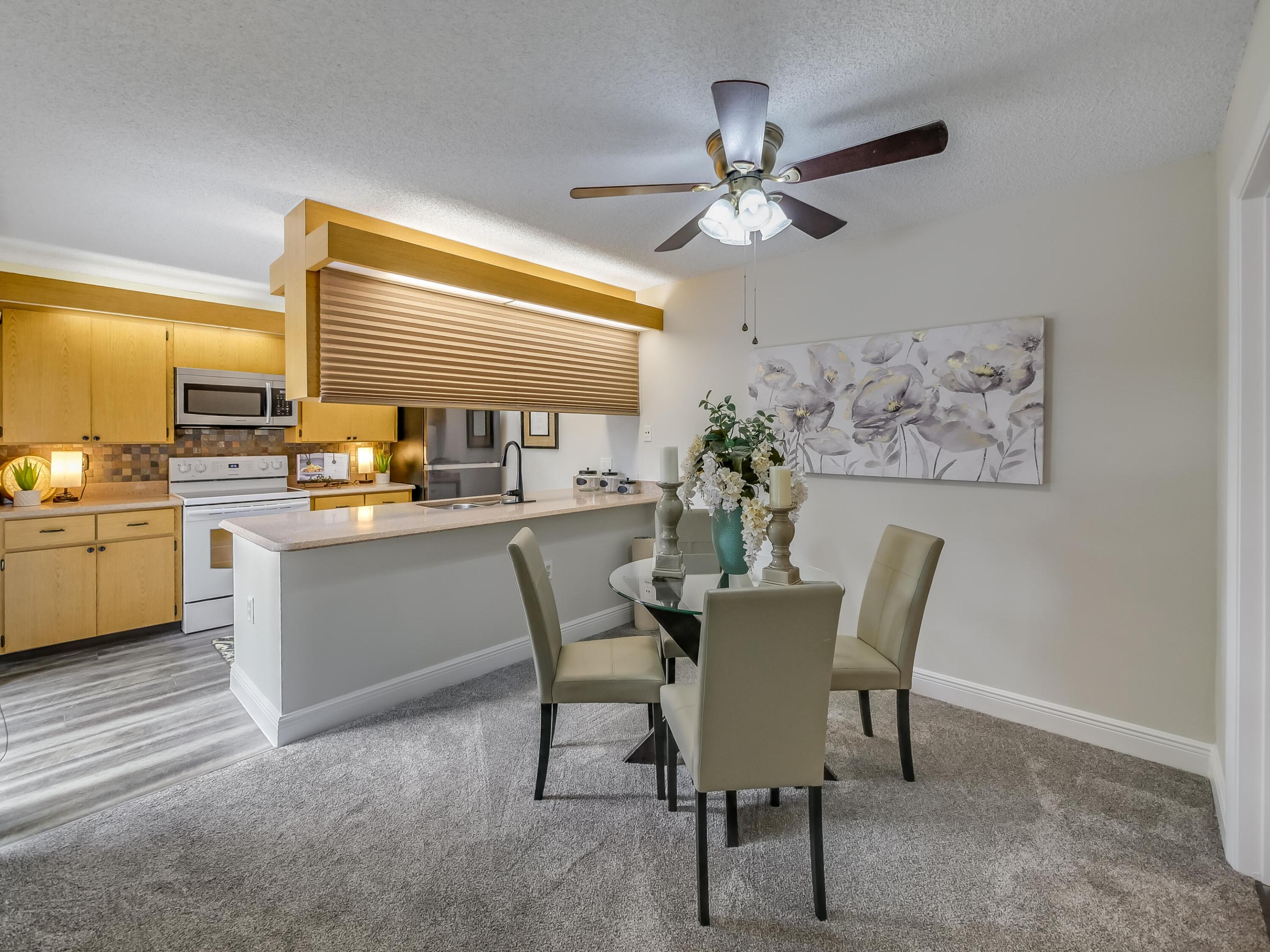 VILLAGE OF SANDALWOOD LAKES SOUTH - Residential