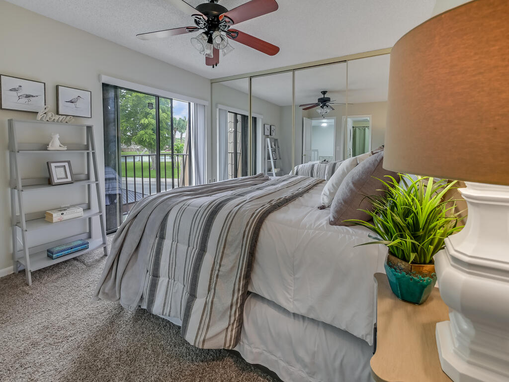 VILLAGE OF SANDALWOOD LAKES SOUTH - Residential