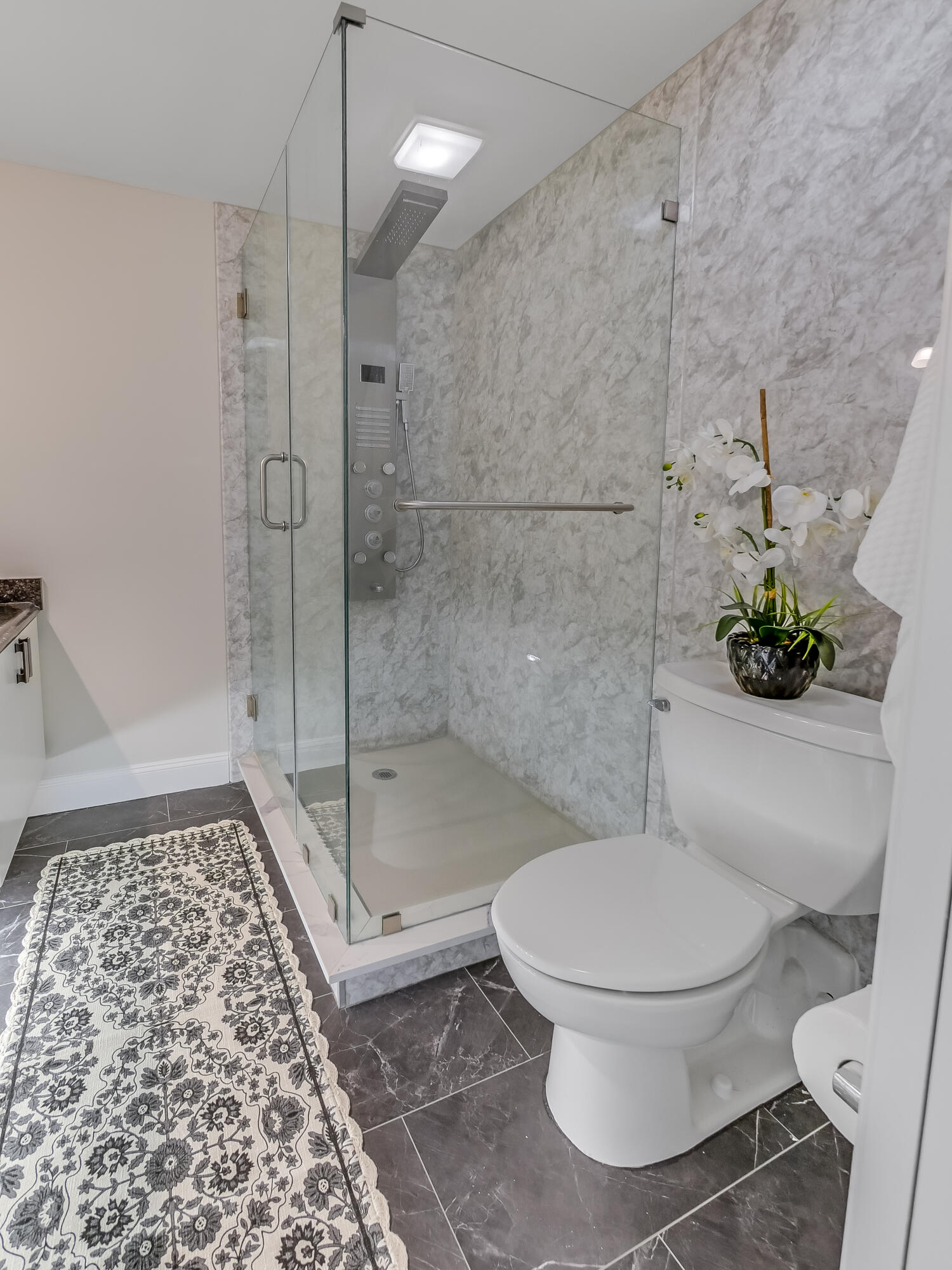 VILLAGE OF SANDALWOOD LAKES SOUTH - Residential