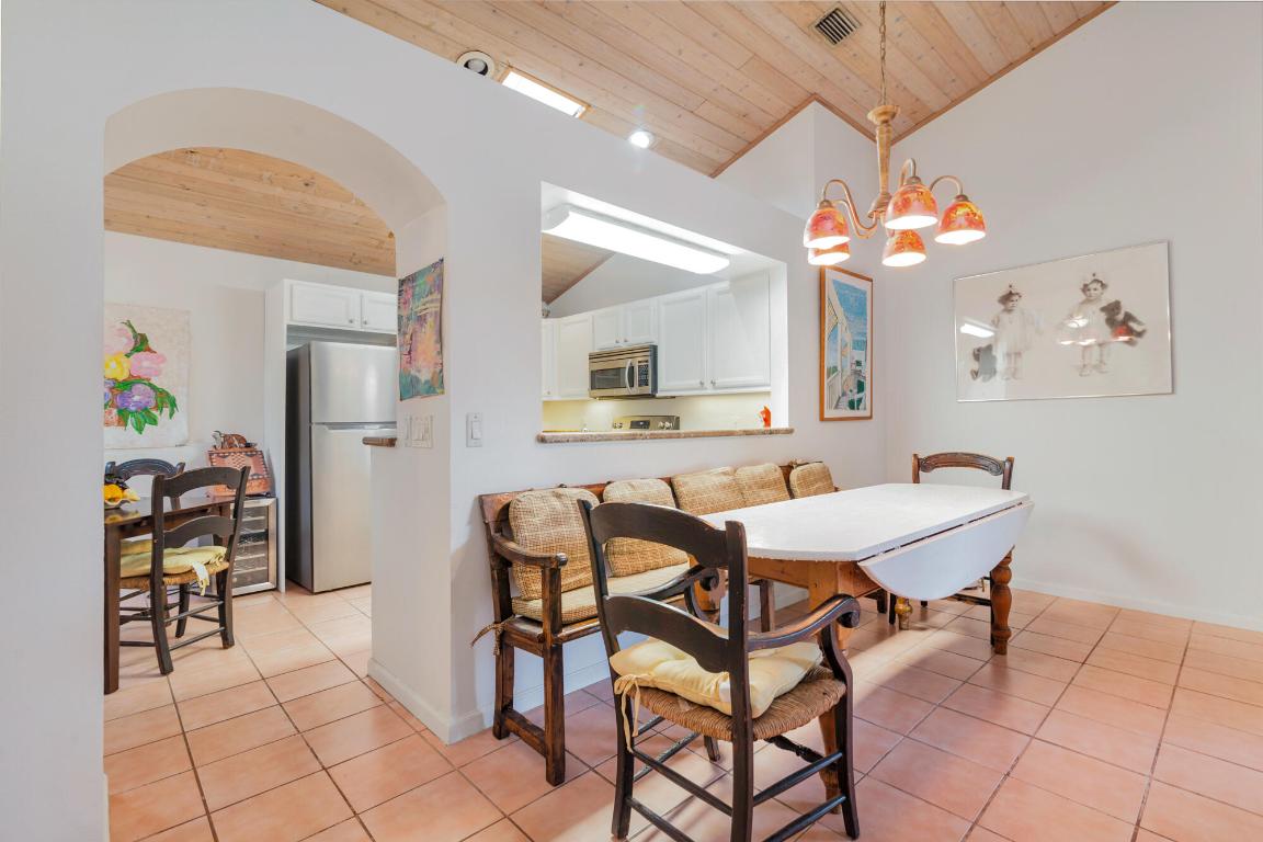 9358 Heathridge Drive